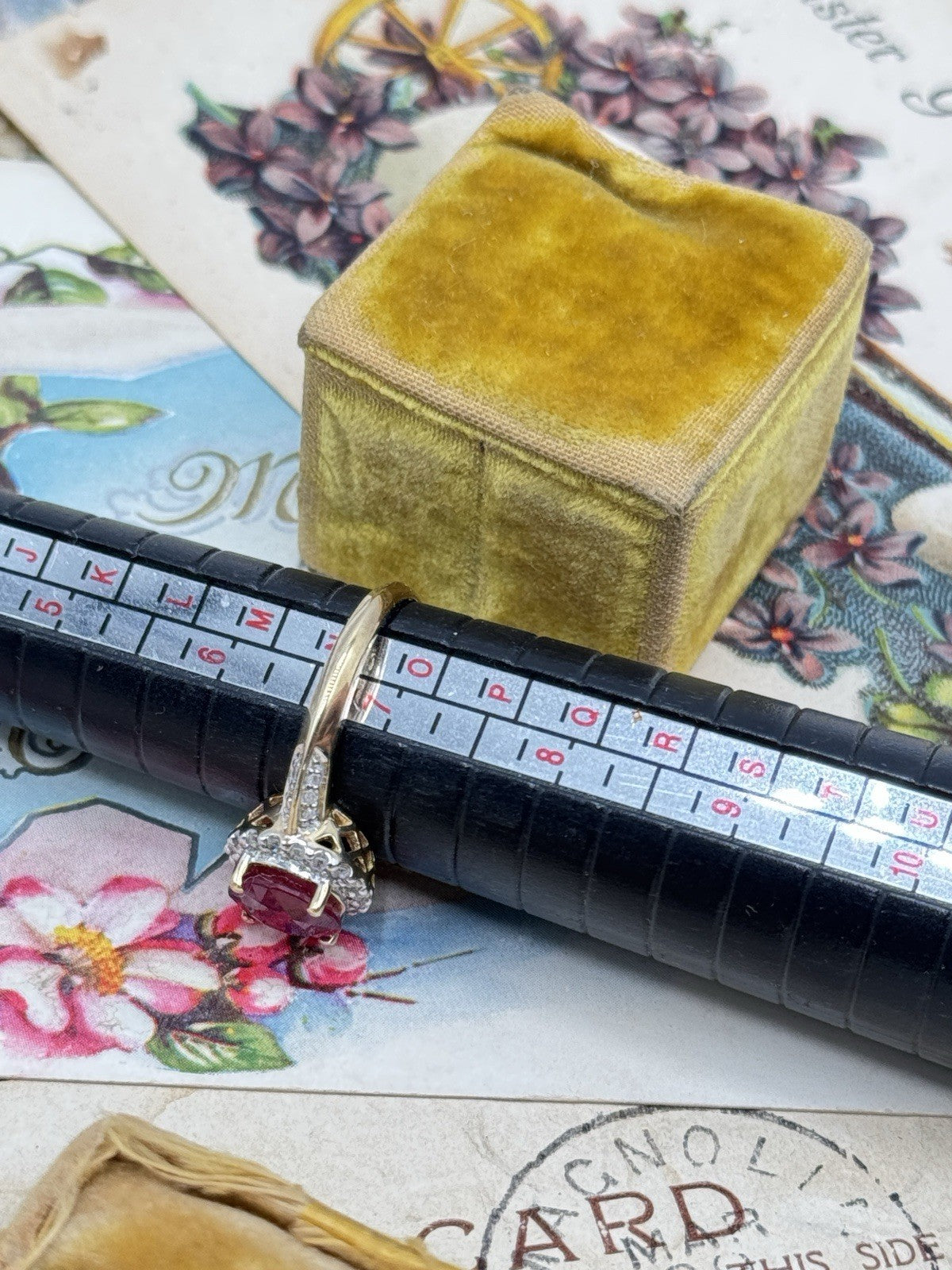 10k GOLD Signed THL Ring Red Center Stone SIZE 6.5