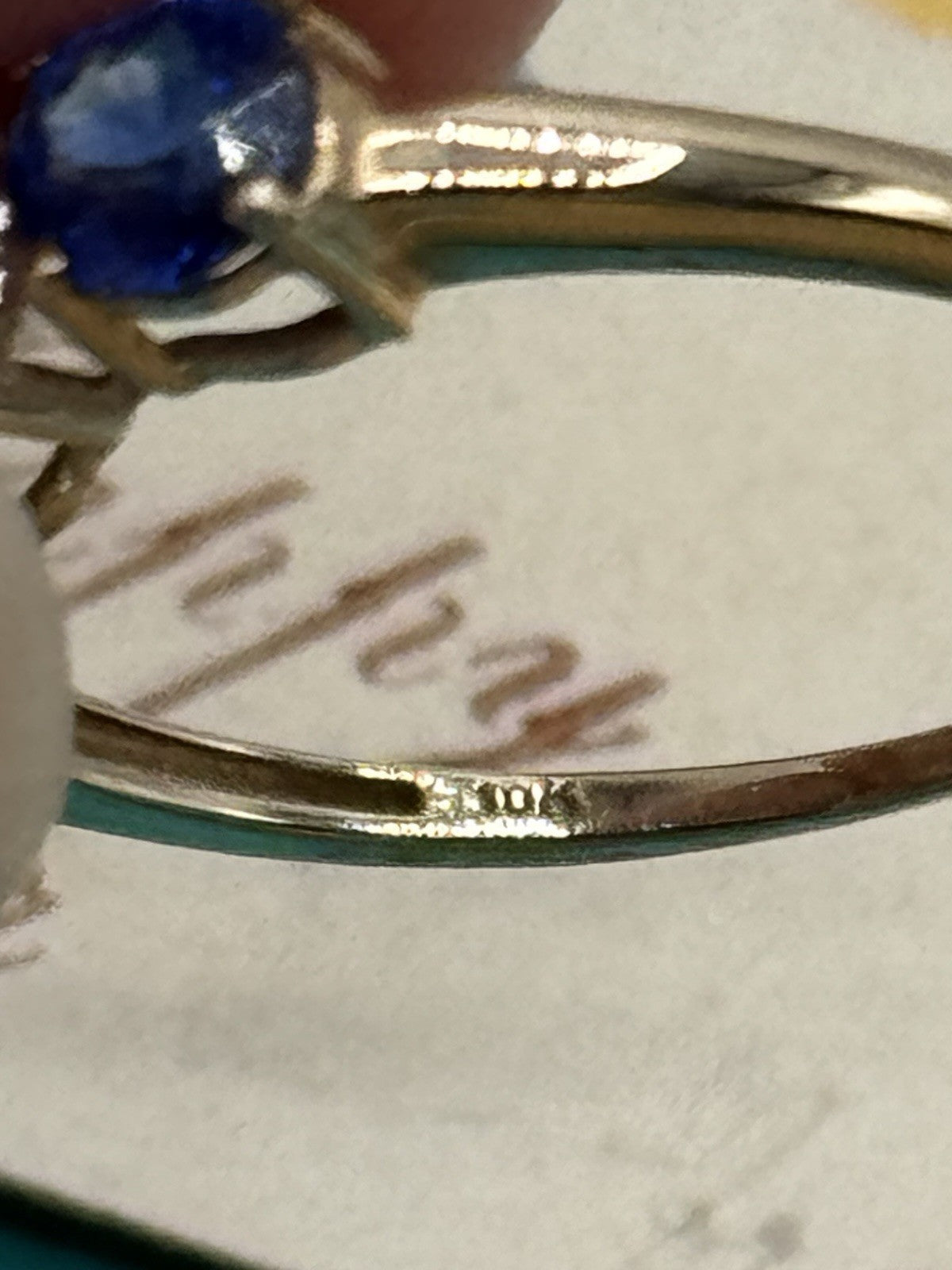 10k GOLD Blue Stone Ring ESTATE FIND Size 6.5