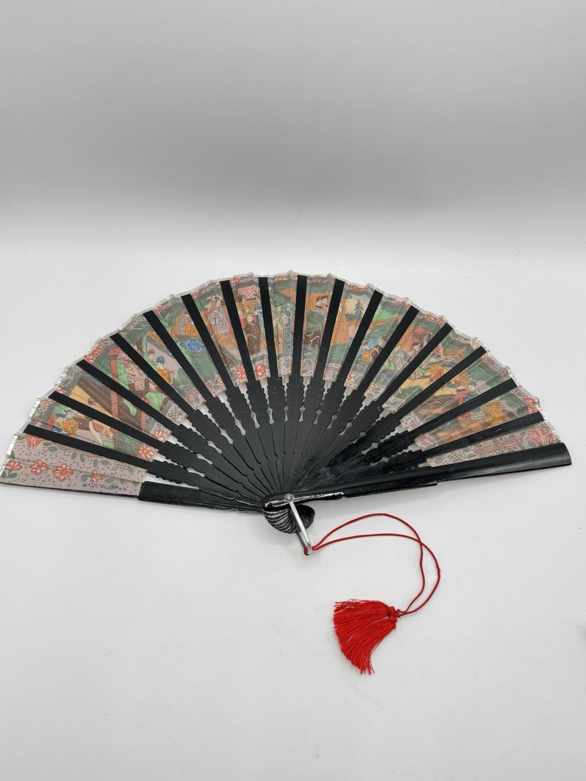 Vintage Japanese Hand Fan Closed 9” Open 16”
