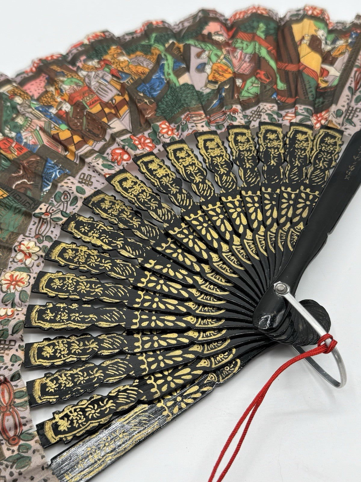 Vintage Japanese Hand Fan Closed 9” Open 16”