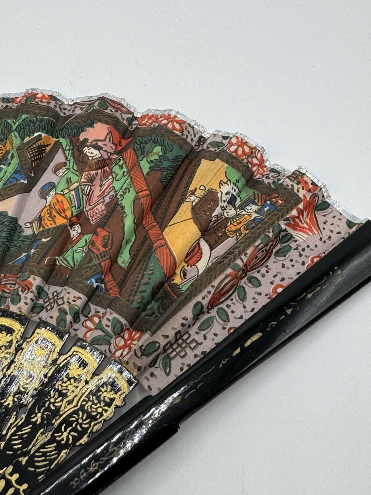 Vintage Japanese Hand Fan Closed 9” Open 16”