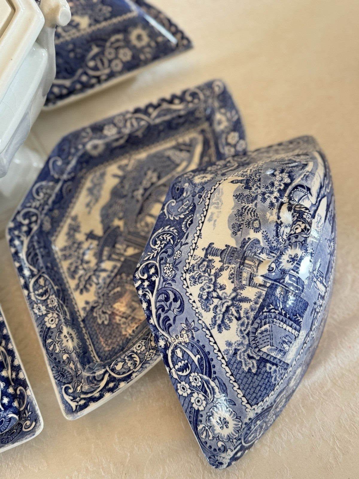 8 Piece CANTERBURY WR Midwinter ANTIQUE Serving Set Blue Transferware
