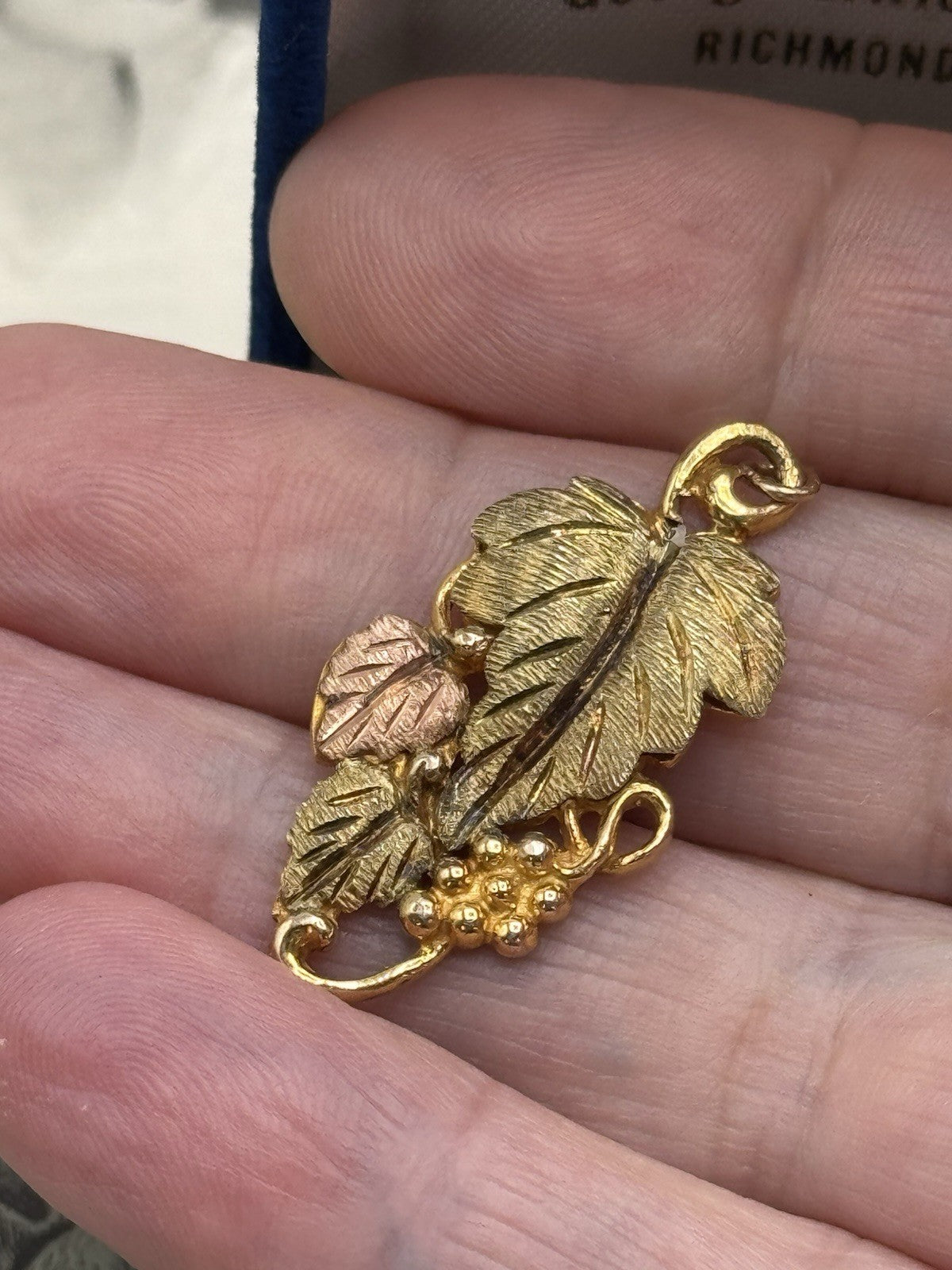 10k & 12k Black Hills Gold Pendant Black Hills Gold Vine Leaves Charm 3.4g