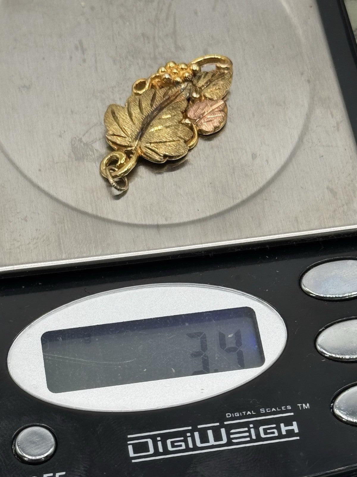 10k & 12k Black Hills Gold Pendant Black Hills Gold Vine Leaves Charm 3.4g