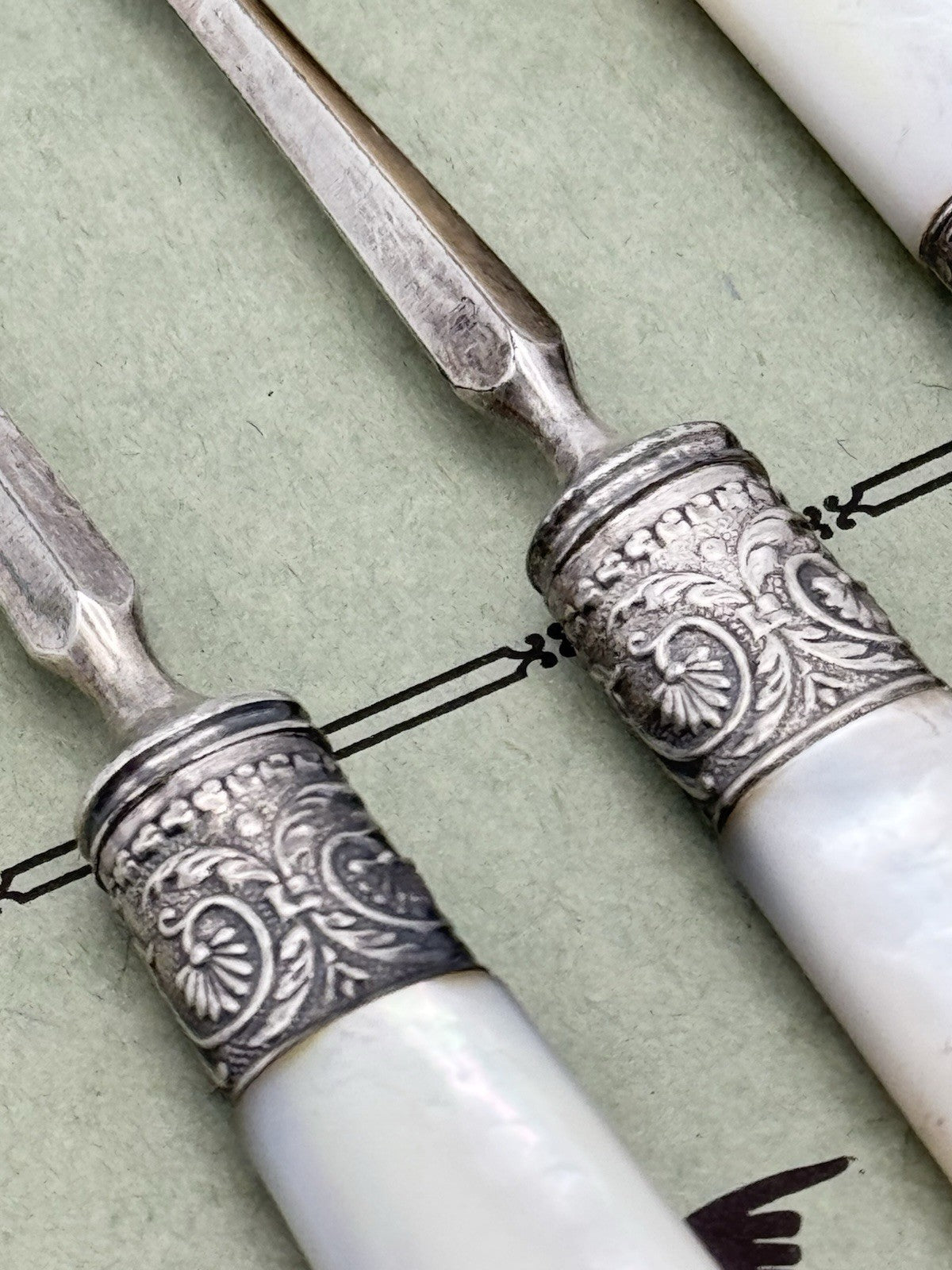 4 ANTIQUE Mother Of Pearl Handled Nut Picks ESTATE FIND