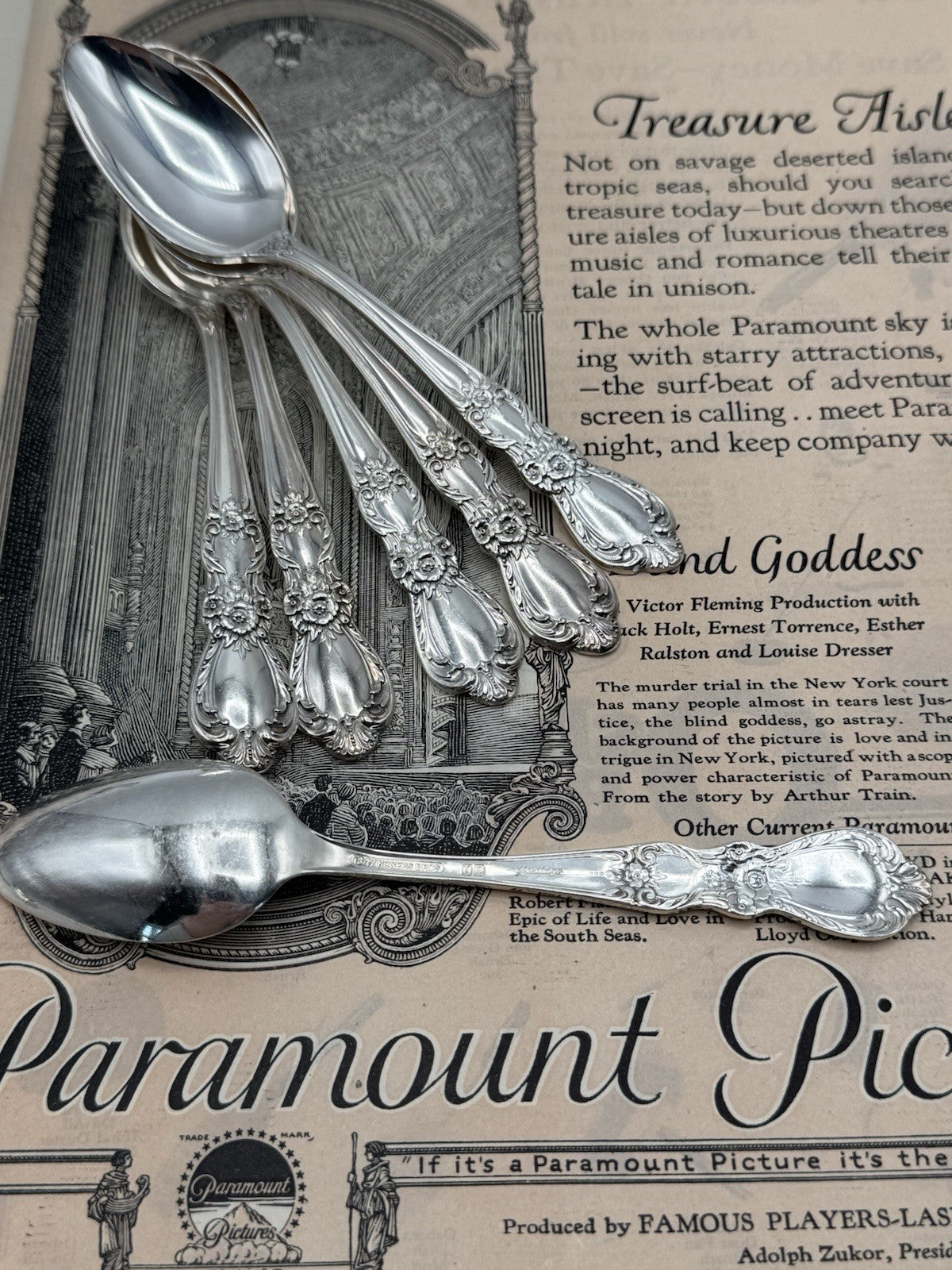 6 Antique Style Silverplate Tea Spoons HERITAGE 1953 Pattern 1847 Rogers Bros