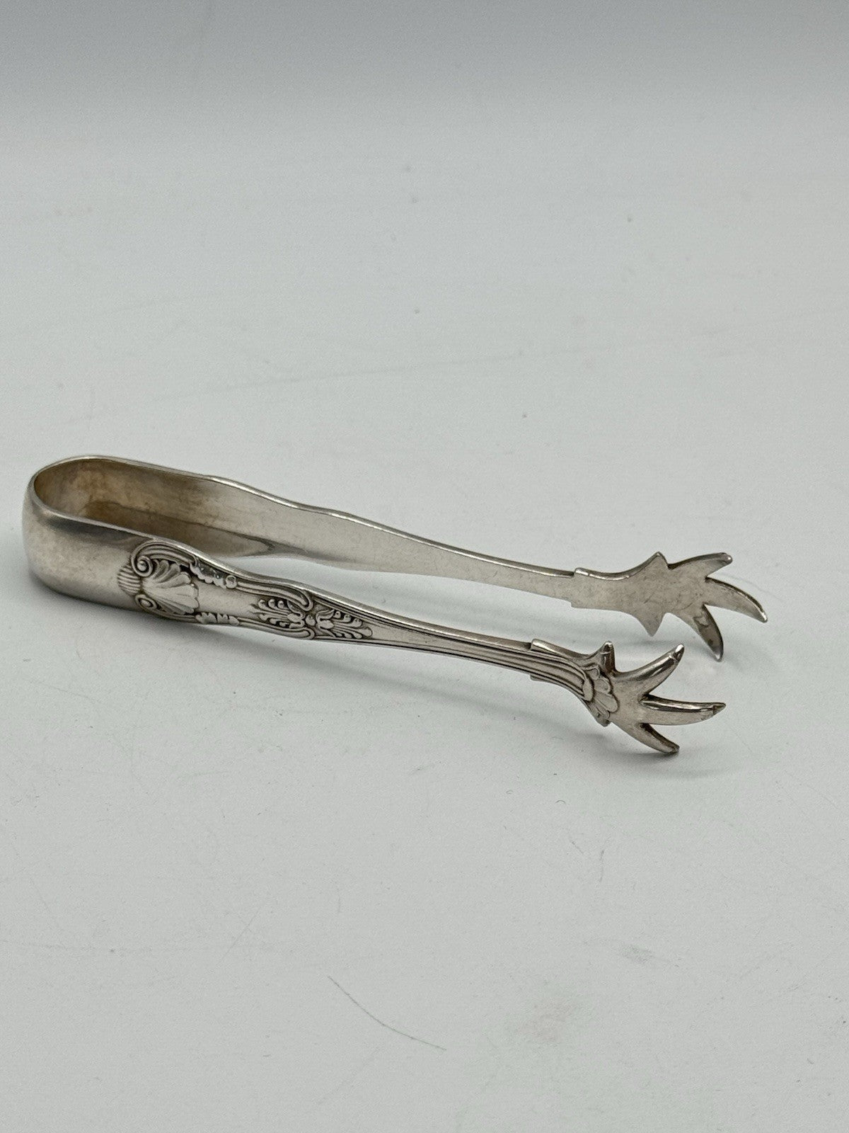 Vintage Silverplate Shell Motif Sugar Tongs GORHAM Monogram D