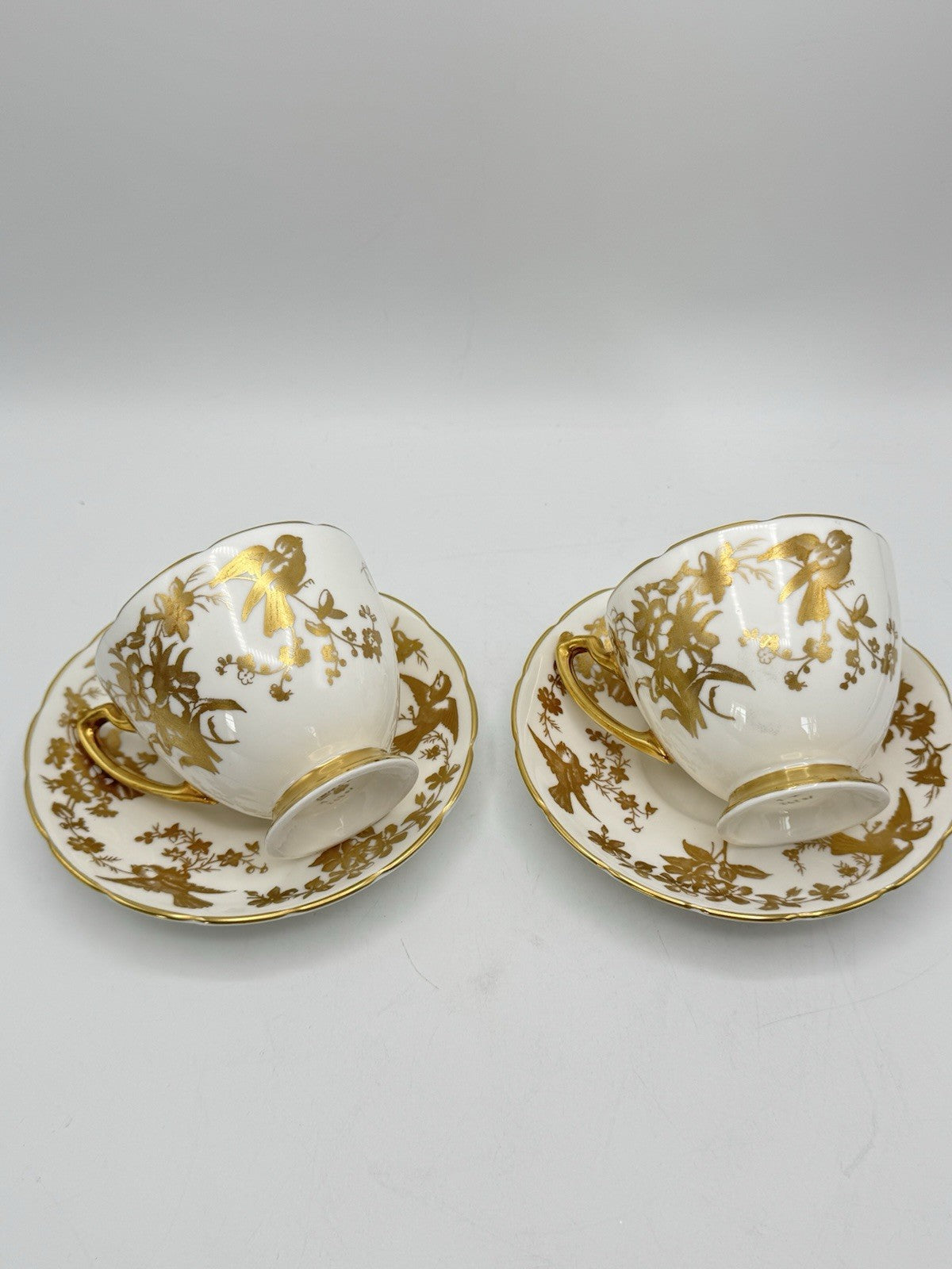 2 Cups & Saucers Coalport Birds Gold Scalloped Design ESTATE FIND
