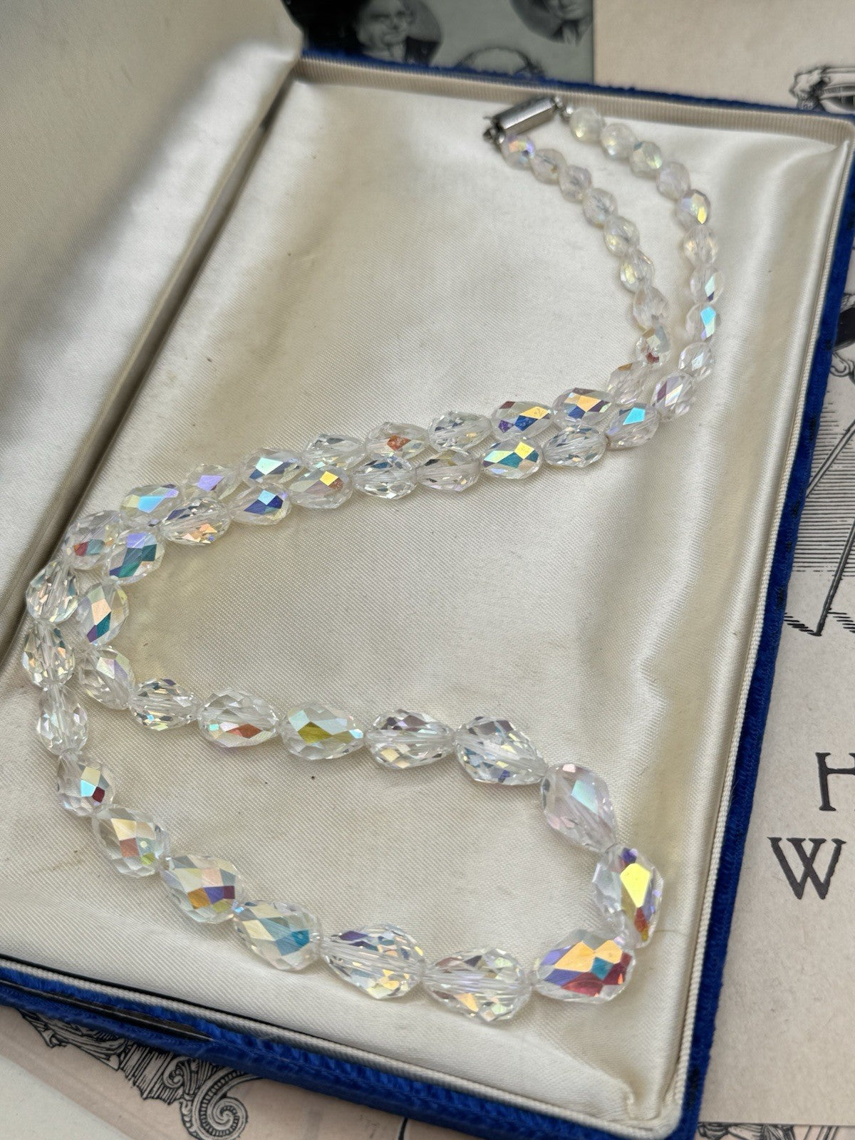 Clear AURORA BOREALIS Faceted Graduated Bead Necklace 25”l ESTATE FIND