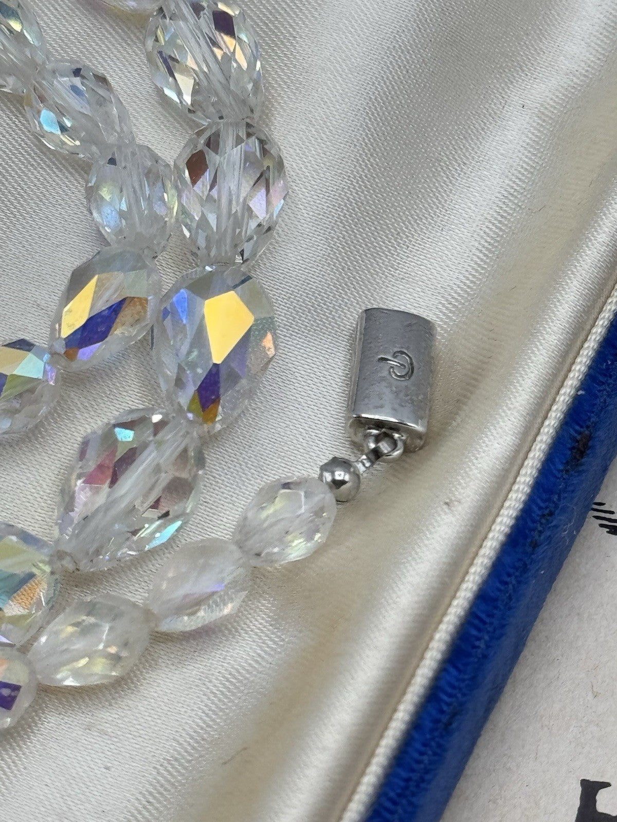 Clear AURORA BOREALIS Faceted Graduated Bead Necklace 25”l ESTATE FIND