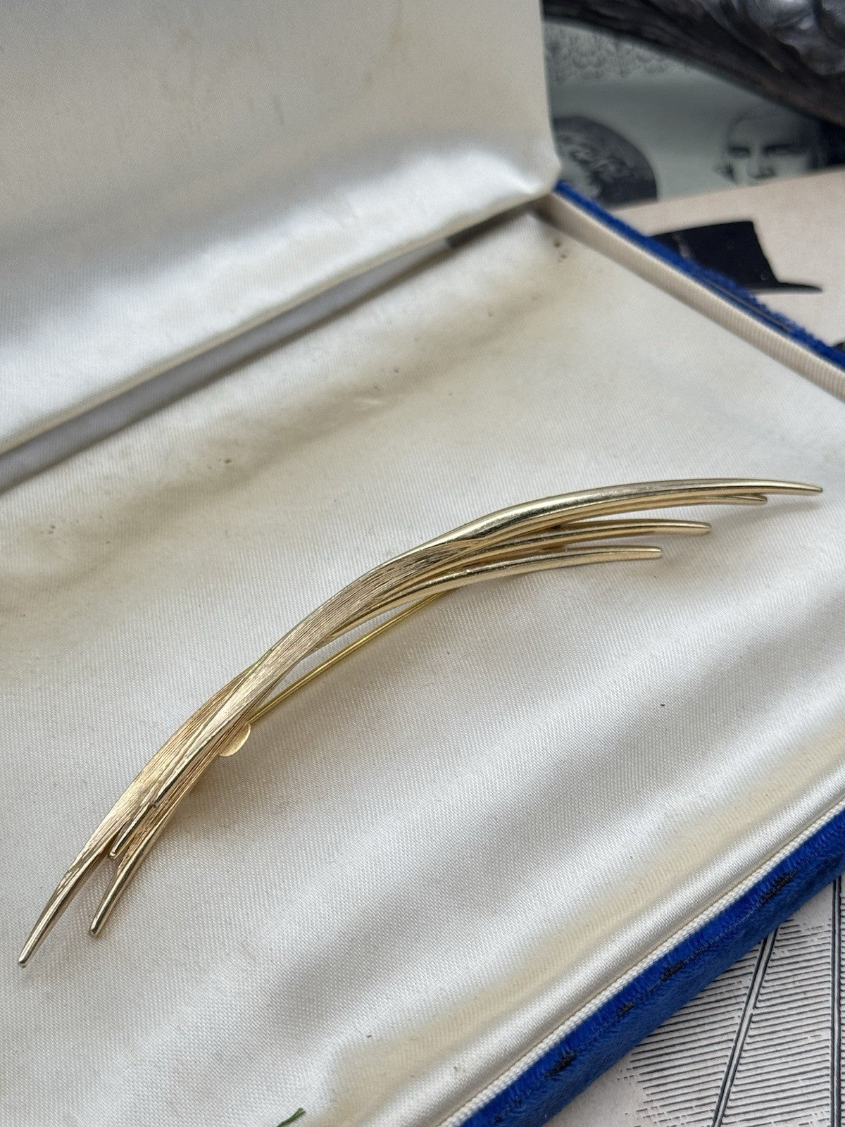 Vintage 1959 GROSSE Made In Germany Goldtone Brooch Pin 4.75”l SIGNED “Jewelry maker for 50 years for Christian Dior”