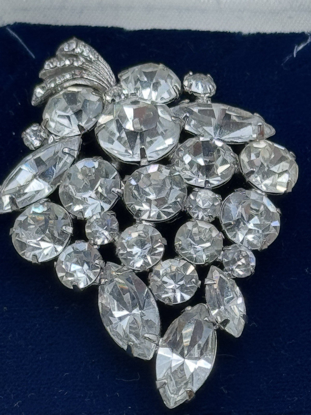 Vintage Rhinestone Demi Parure Set Clear Rhinestone Earrings & Brooch