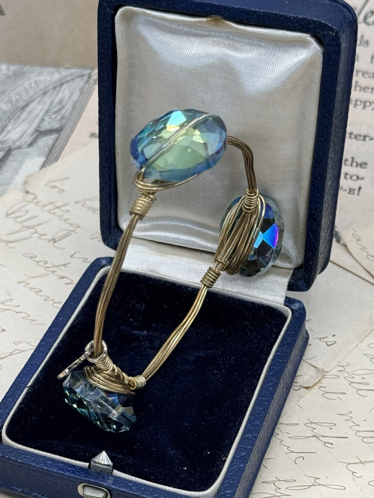 Yellow Blue Glass Crystal Goldtone Wire Wrapped Bangle Bracelet 8” ESTATE FIND