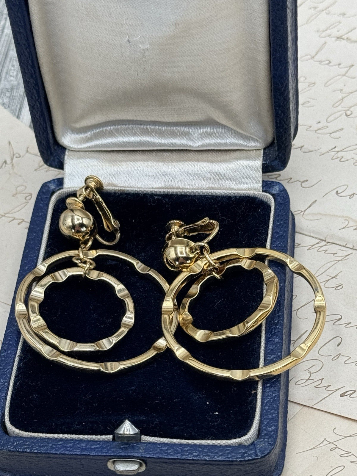 Vintage Goldtone Dangle Hoop Earrings NAPIER Signed Clip-on Screwback