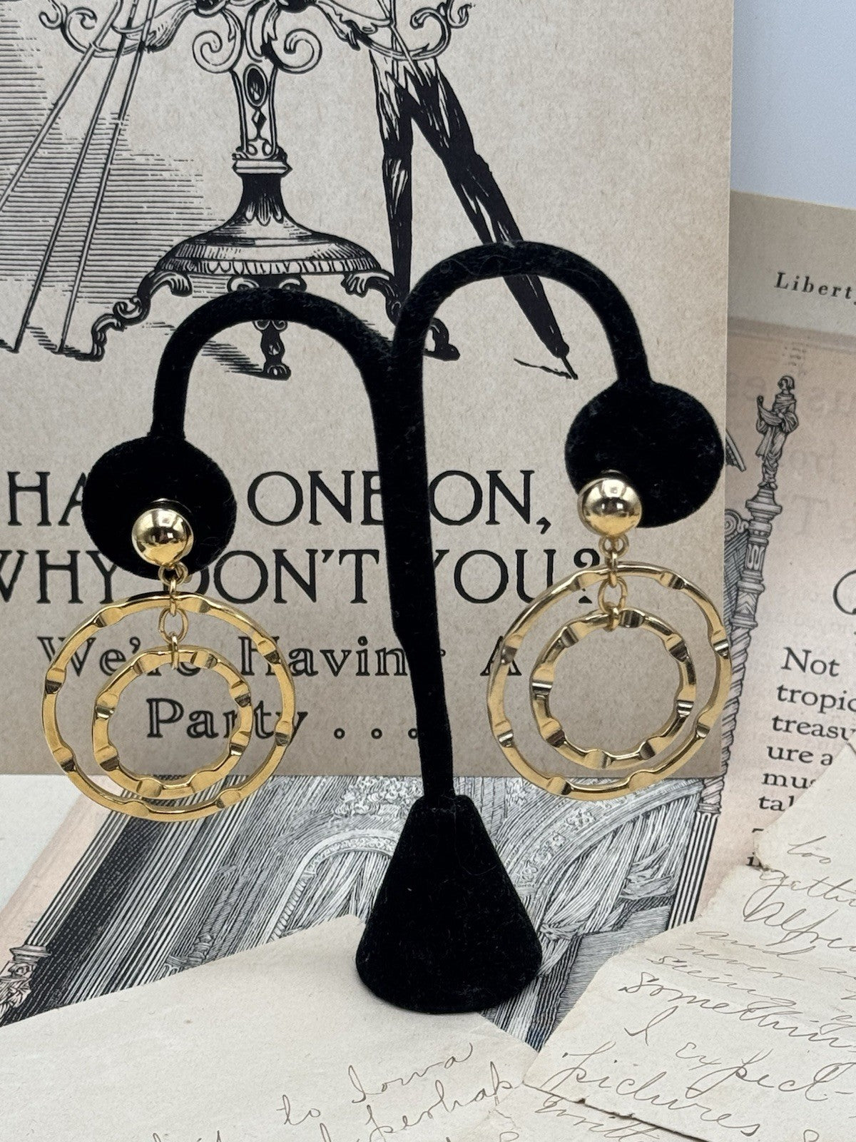 Vintage Goldtone Dangle Hoop Earrings NAPIER Signed Clip-on Screwback