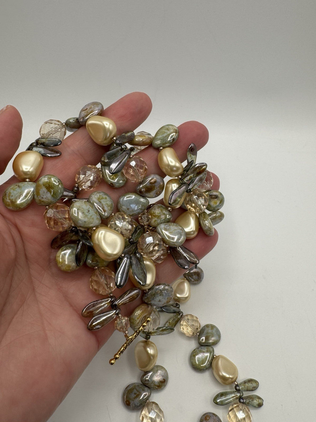 Imitation Pearl Crystal Glass Stones 35” Necklace ESTATE FIND