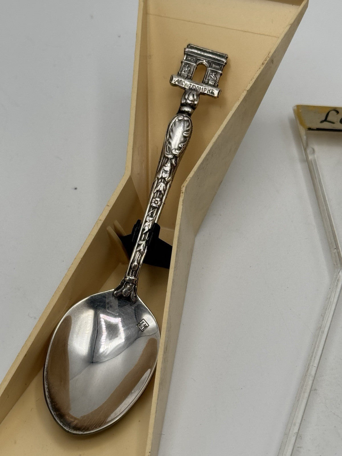 Vintage FRENCH Arc De Triomphe Souvenir Spoon Silverplate In Original Case