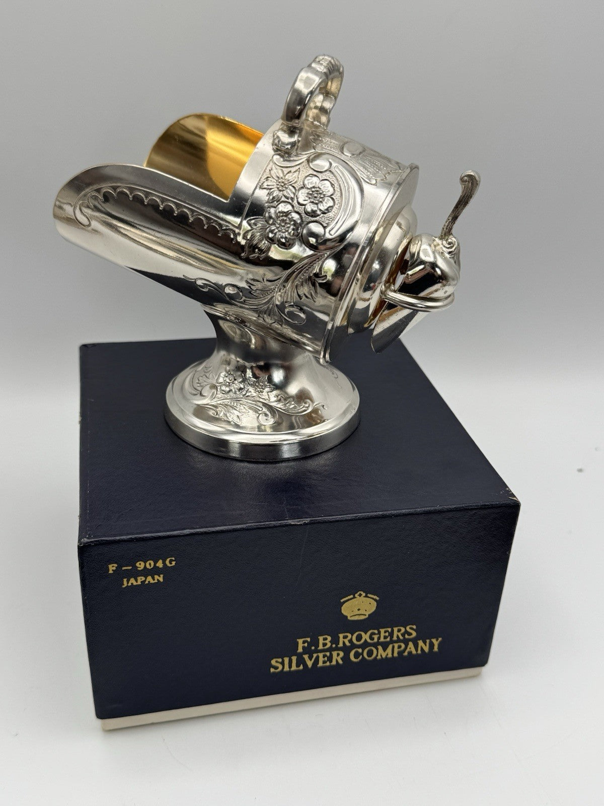 Vintage Silverplate Sugar Scuttle With Shovel Original Case FB ROGERS