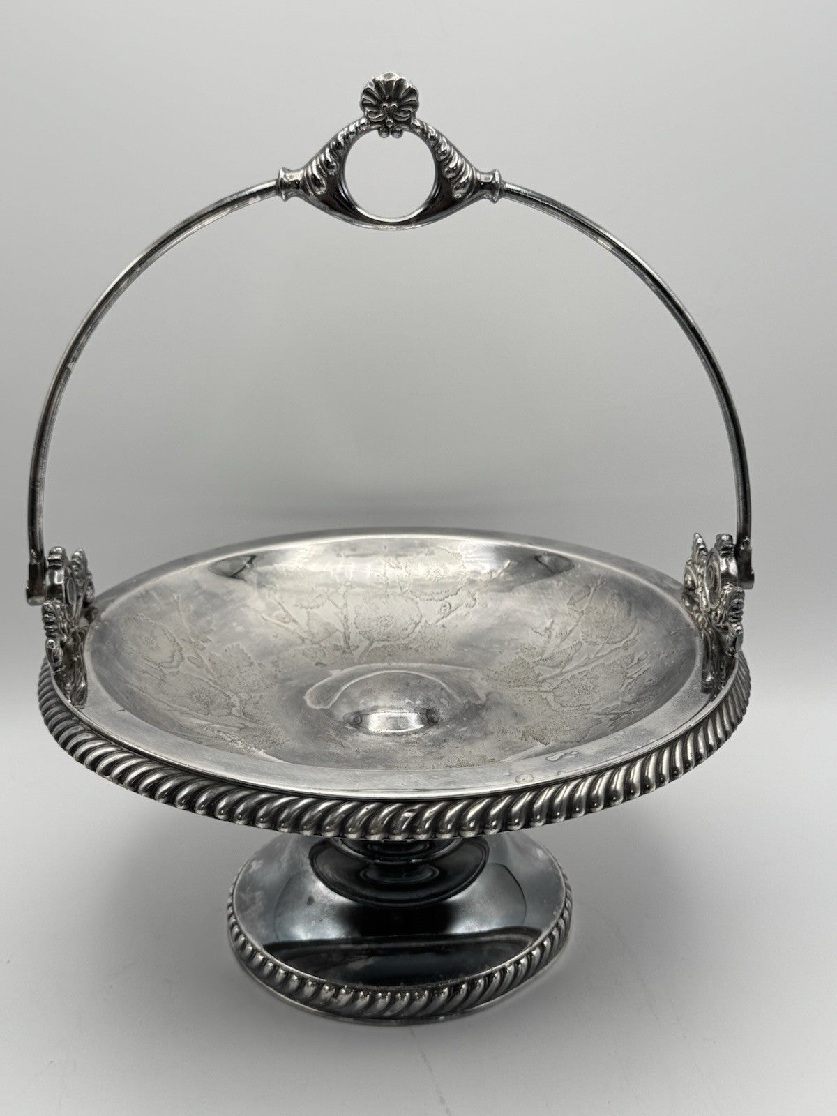 Antique Middleton Silverplate Quadruple Brides Basket Floral Design
