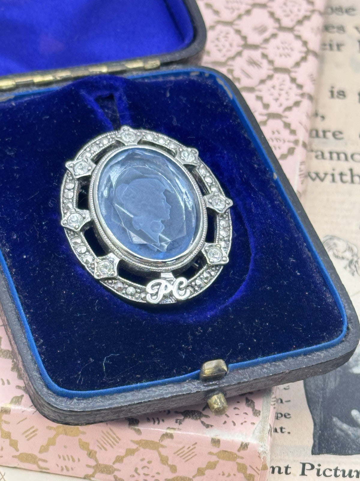 Vintage Blue Glass Intaglio Brooch Avon 1988-89 Presidents Recognition Program