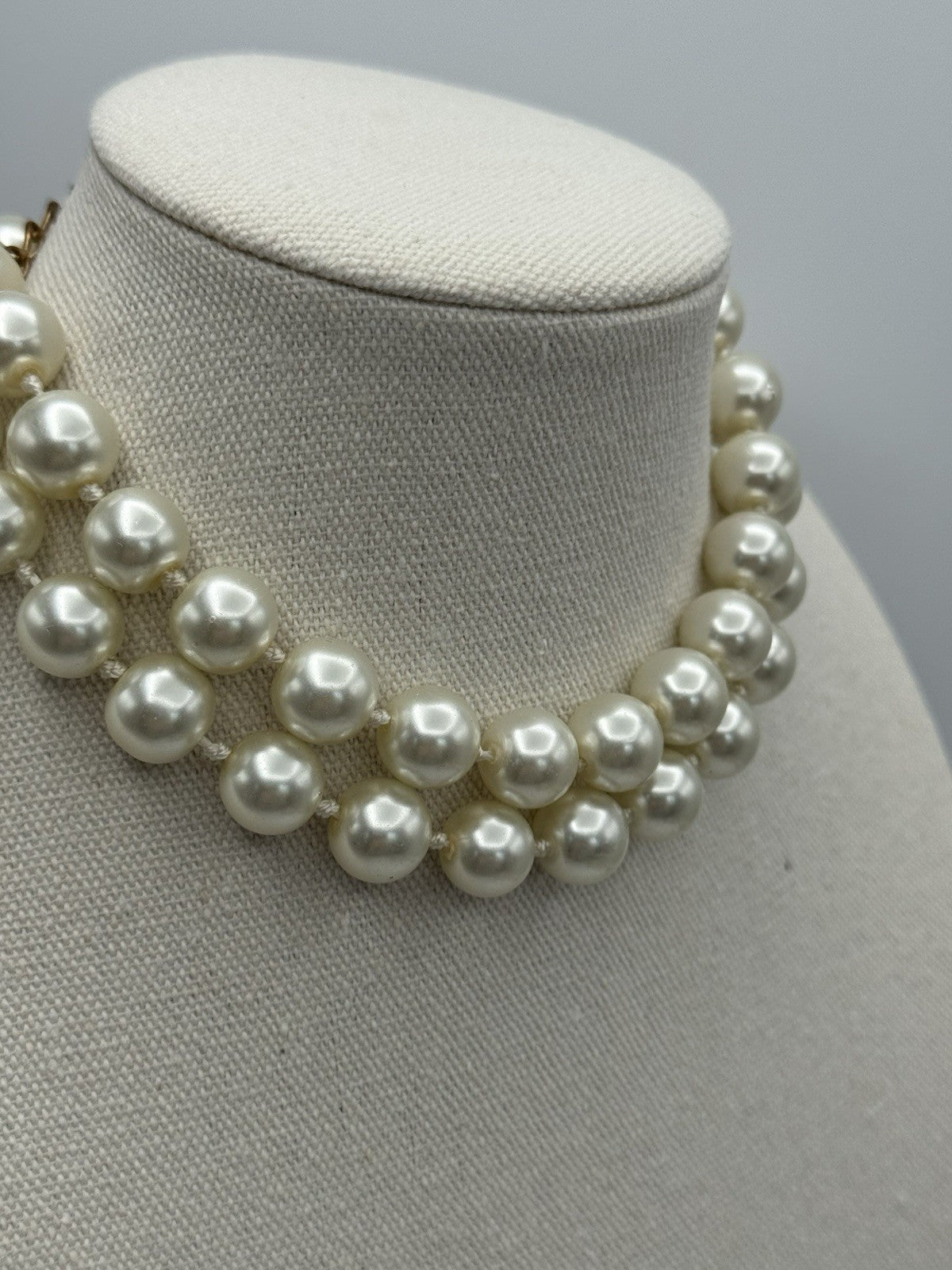 Vintage Faux Pearl Necklace 28”l