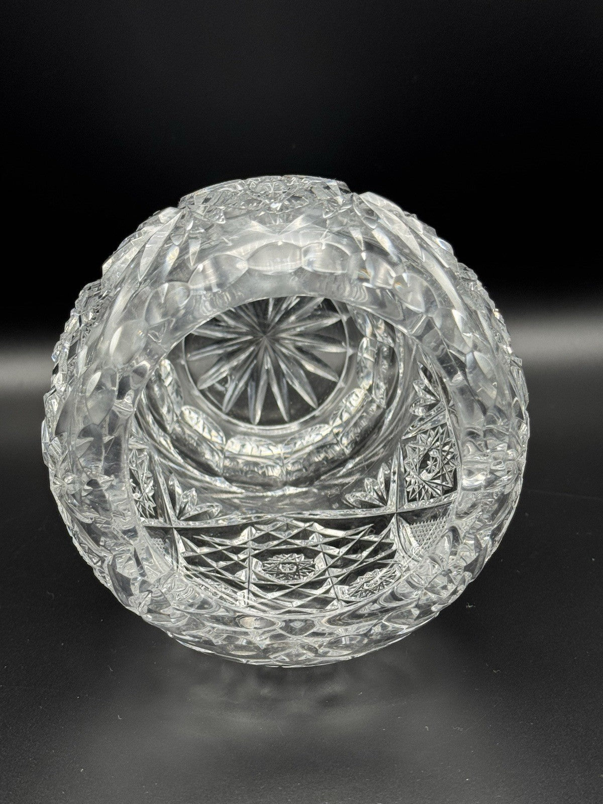 Stunning Crystal Vase Circa 9.25”h SUBSTANIAL Piece ESTATE FIND