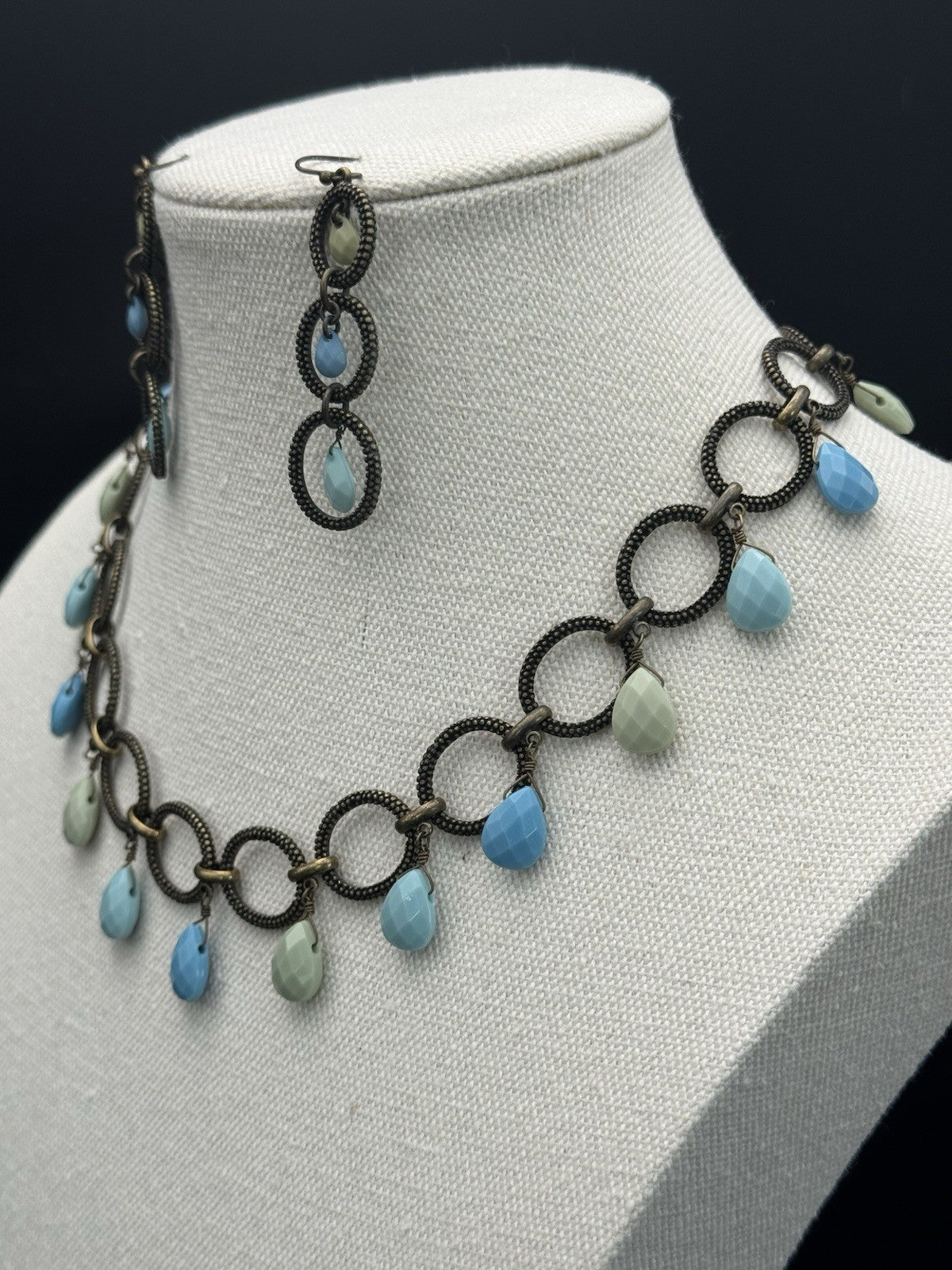 Blue & Green Faceted Tear Drop Necklace & Earring Set 17” ESTATE FIND