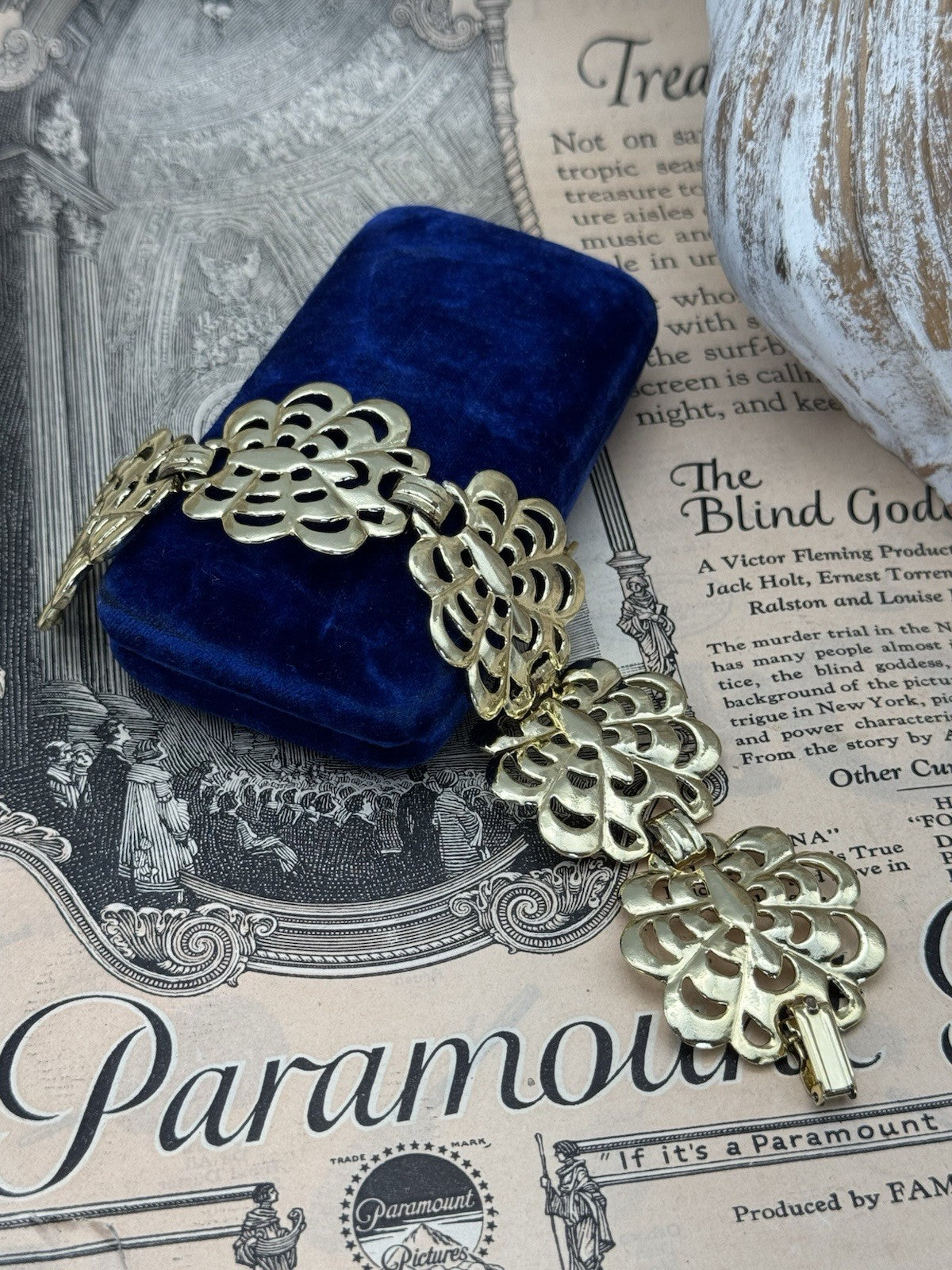 Vintage Goldtone Link Bracelet 6.5” ESTATE FIND