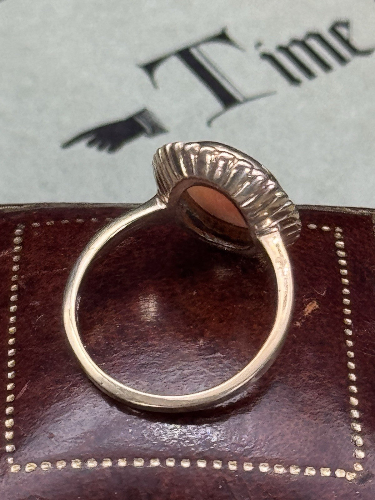 Vintage Cameo Hallmark 10k Solid GOLD Ring Size 7.5 SIGNED Master Piece