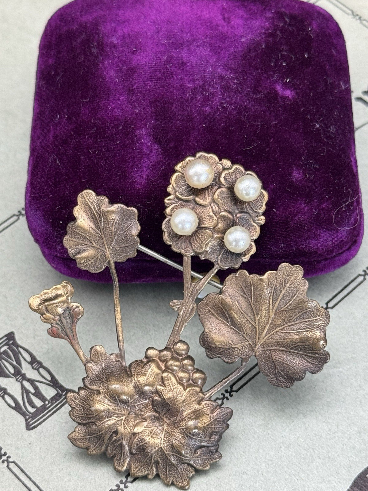 Vintage Art Nouveau Style Brooch Floral Design Faux Pearls