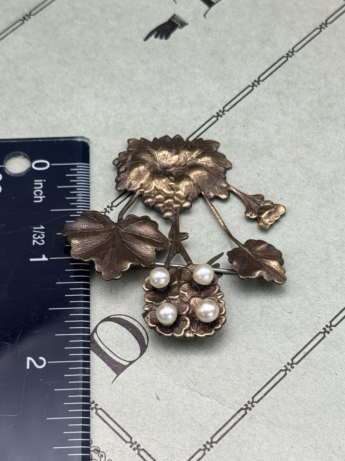 Vintage Art Nouveau Style Brooch Floral Design Faux Pearls