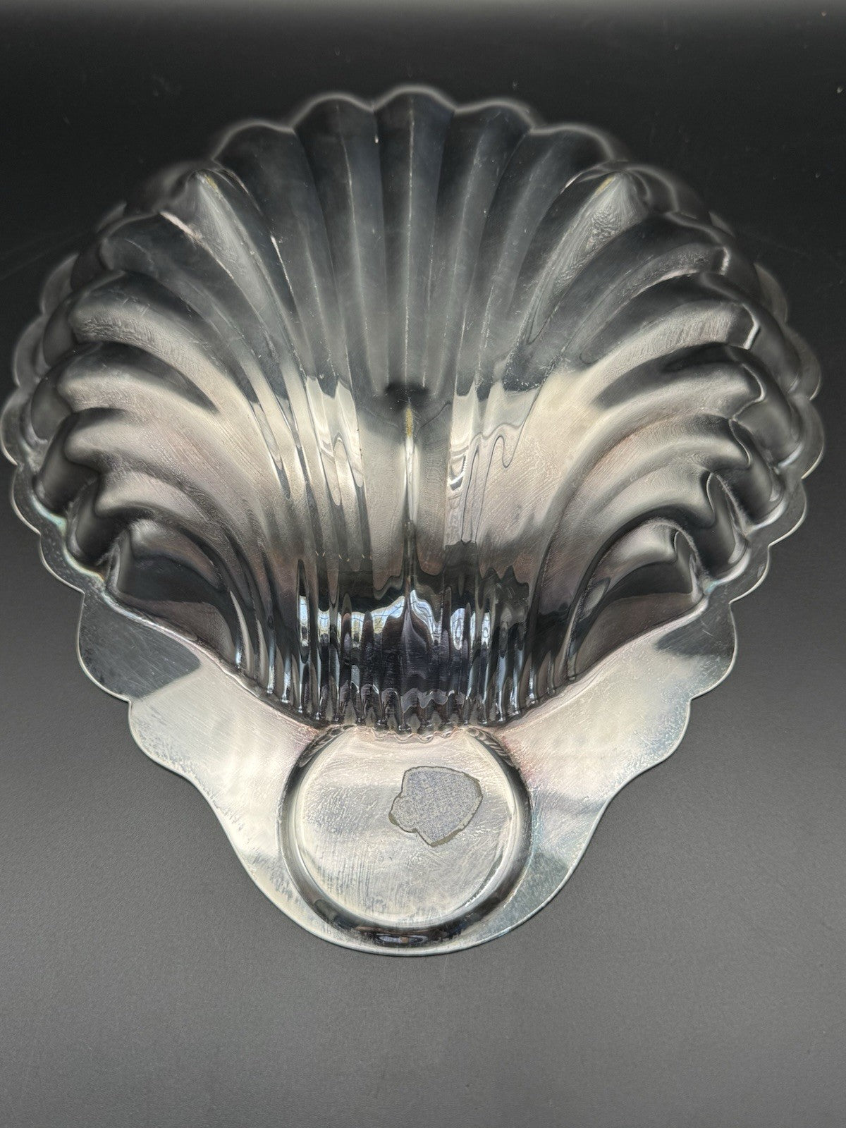 Large Silverplate Shell Serving Bowl FB Rogers ESTATE FIND