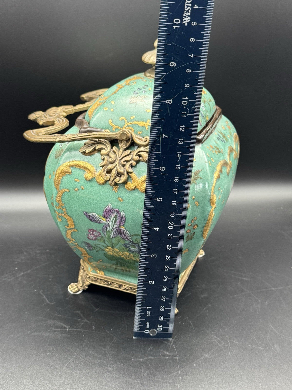 Vintage WONG LEE Green Gilt Bronze Handled Exquisite Biscuit Box RARE FIND