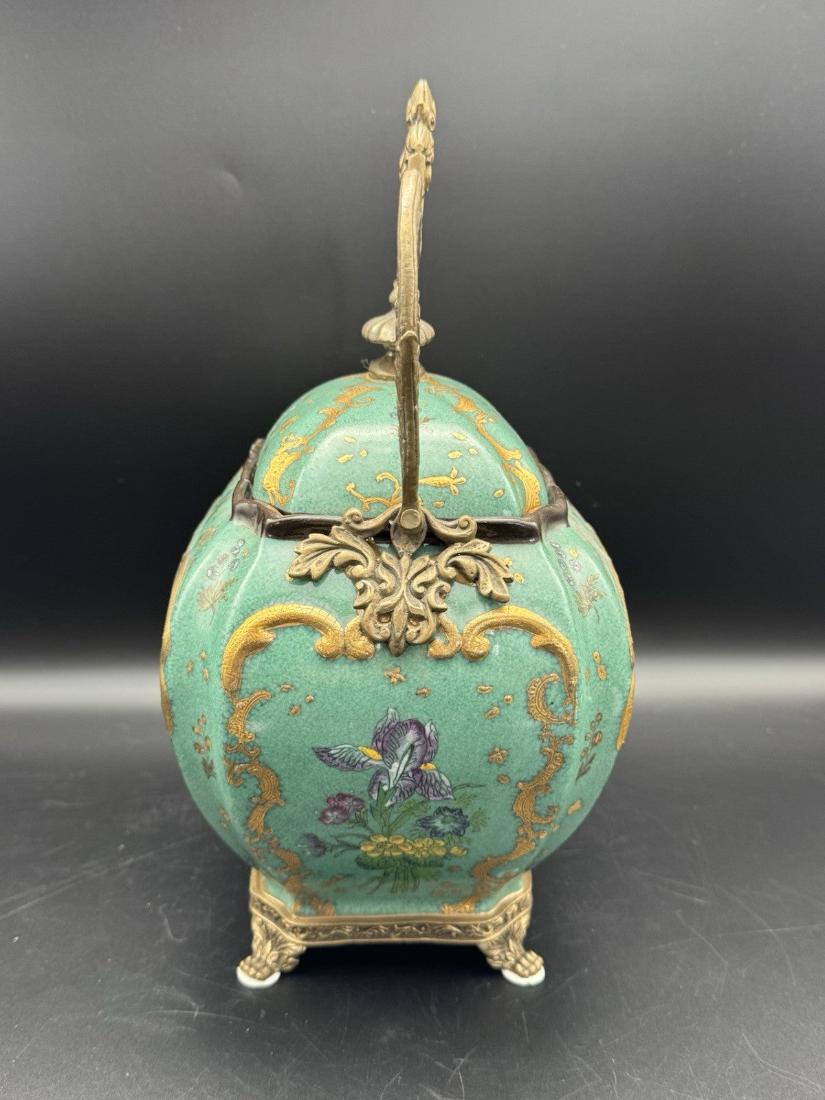 Vintage WONG LEE Green Gilt Bronze Handled Exquisite Biscuit Box RARE FIND