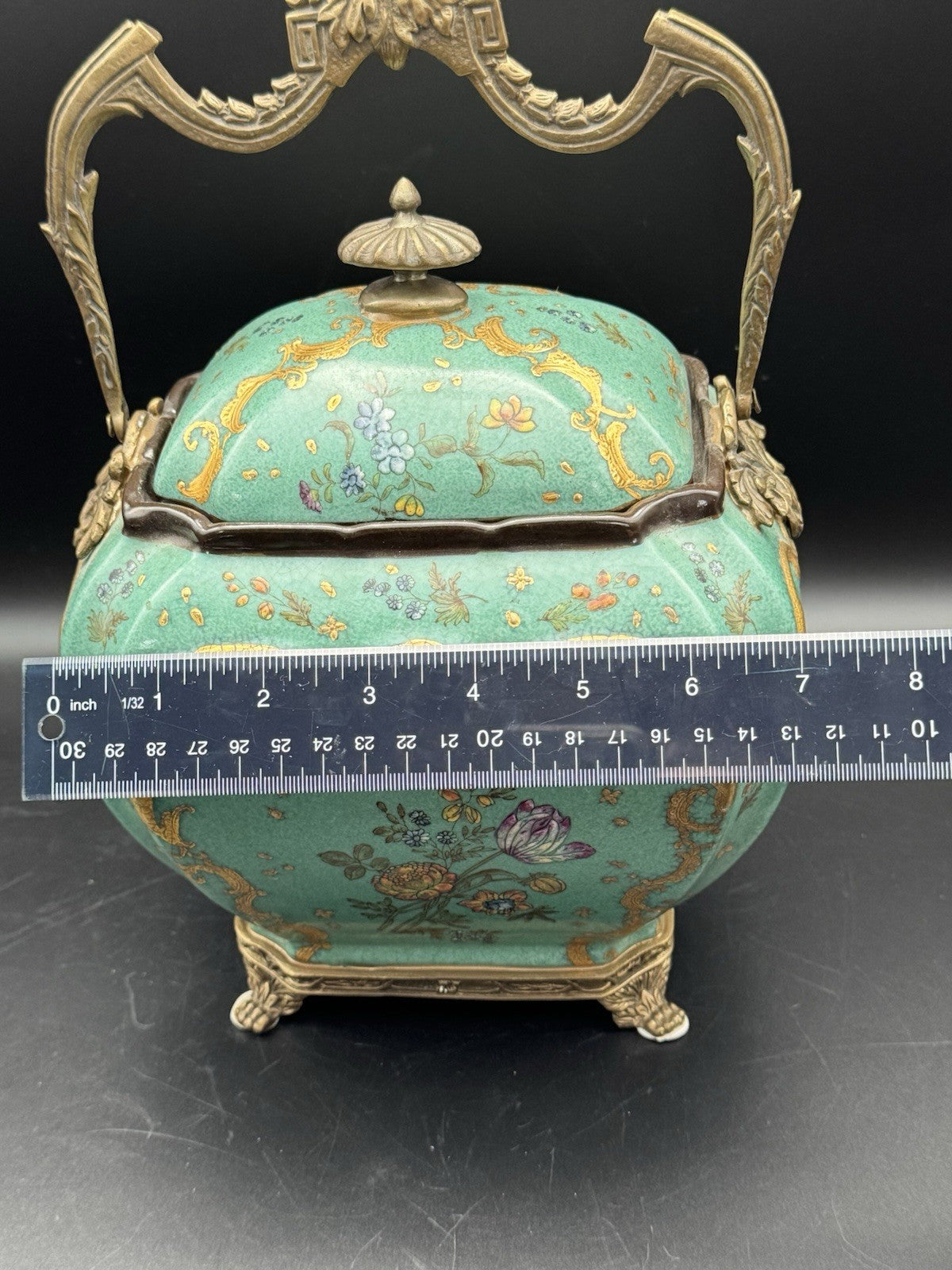 Vintage WONG LEE Green Gilt Bronze Handled Exquisite Biscuit Box RARE FIND
