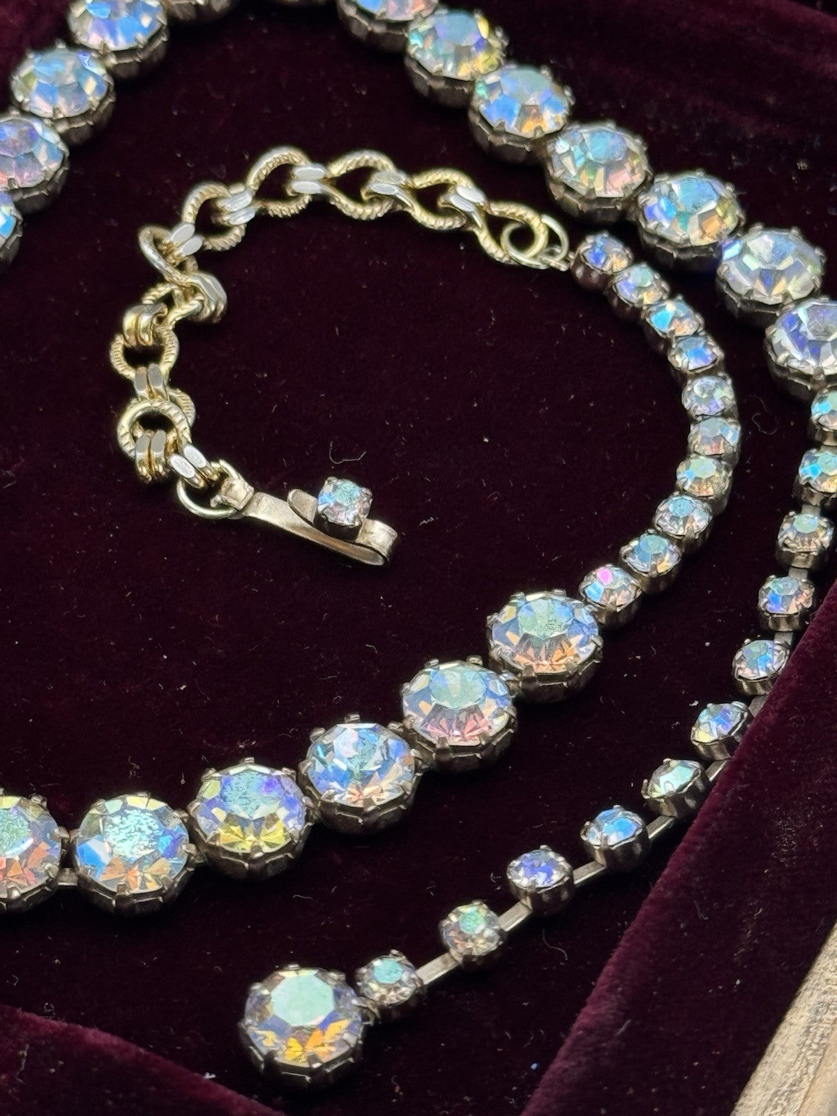 Vintage SIGNED WEISS Rhinestone AB Choker Necklace 17.5”l Hook Closure