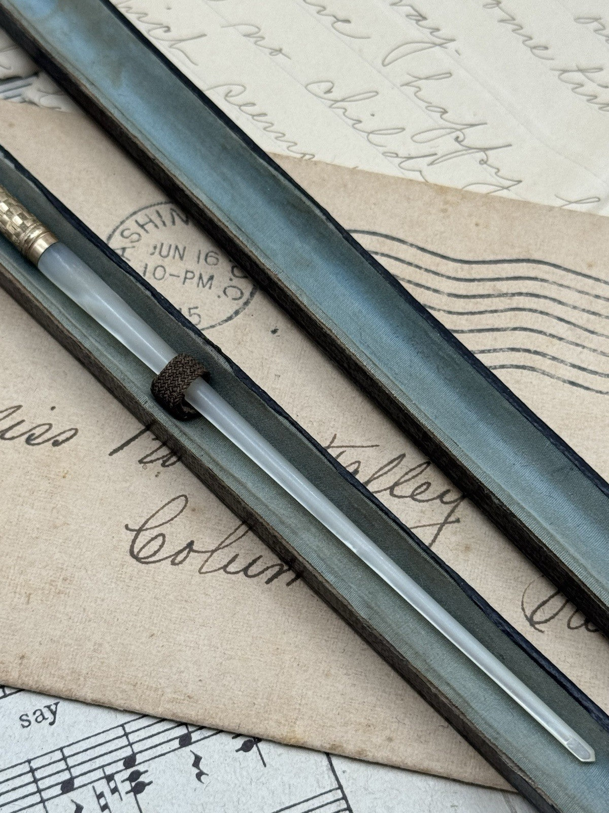 Antique EDWARD TODD & Co Antique Dip Pen Mother Of Pearl In Case