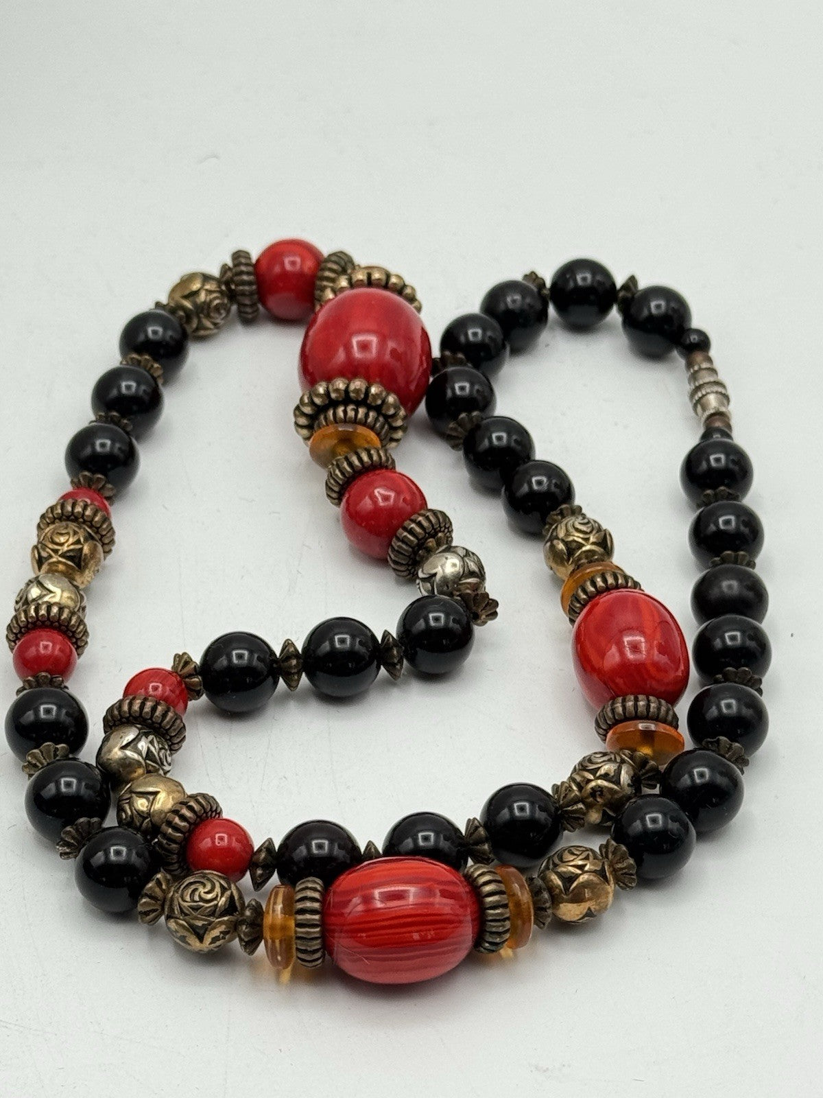 VINTAGE Mixed Media Bead Necklace Black Red Bronze Tones 25”l