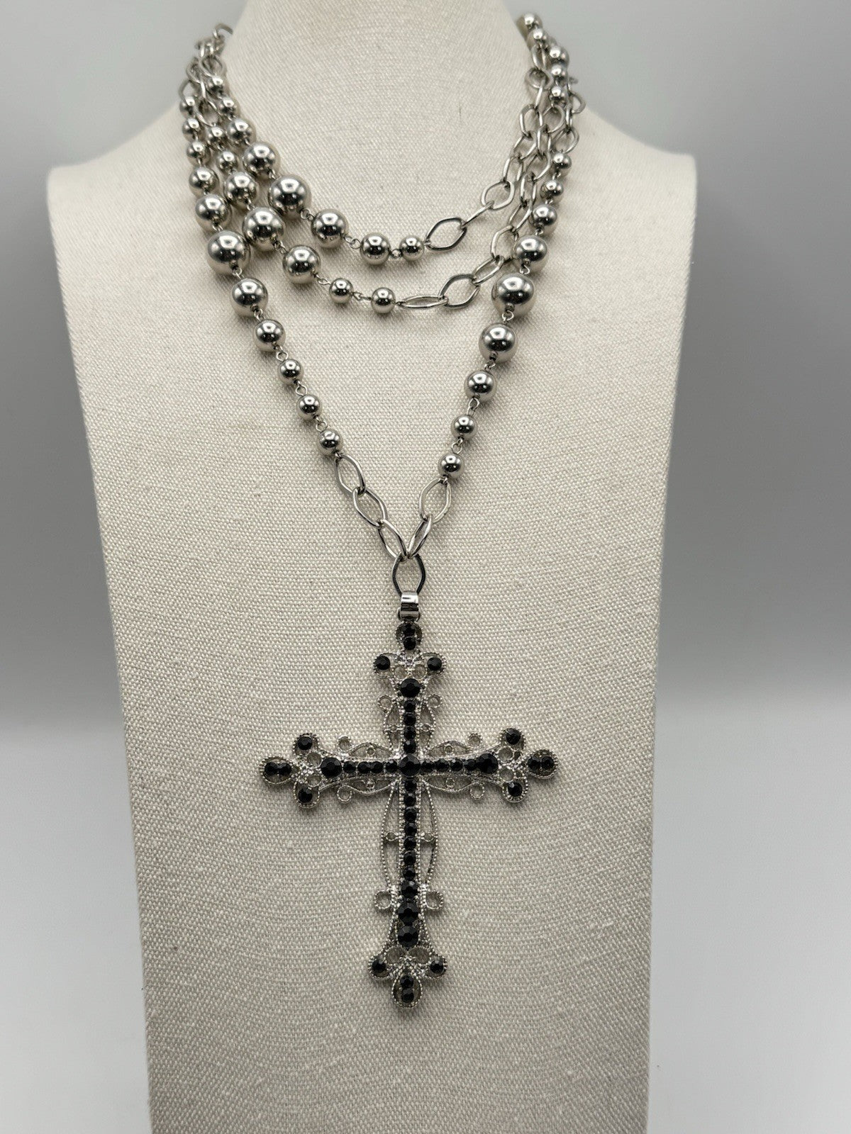 Vintage Large Cross Black Rhinestone 60” Silvertone Chain Necklace ESTATE FIND