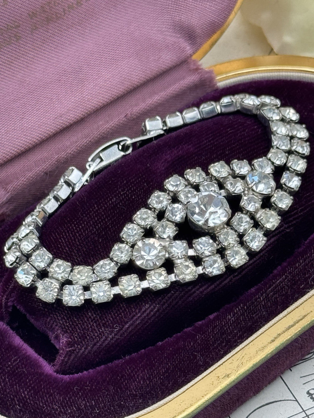 Vintage Rhinestone Bracelet Clear Rhinestone 6.5”l ESTATE FIND