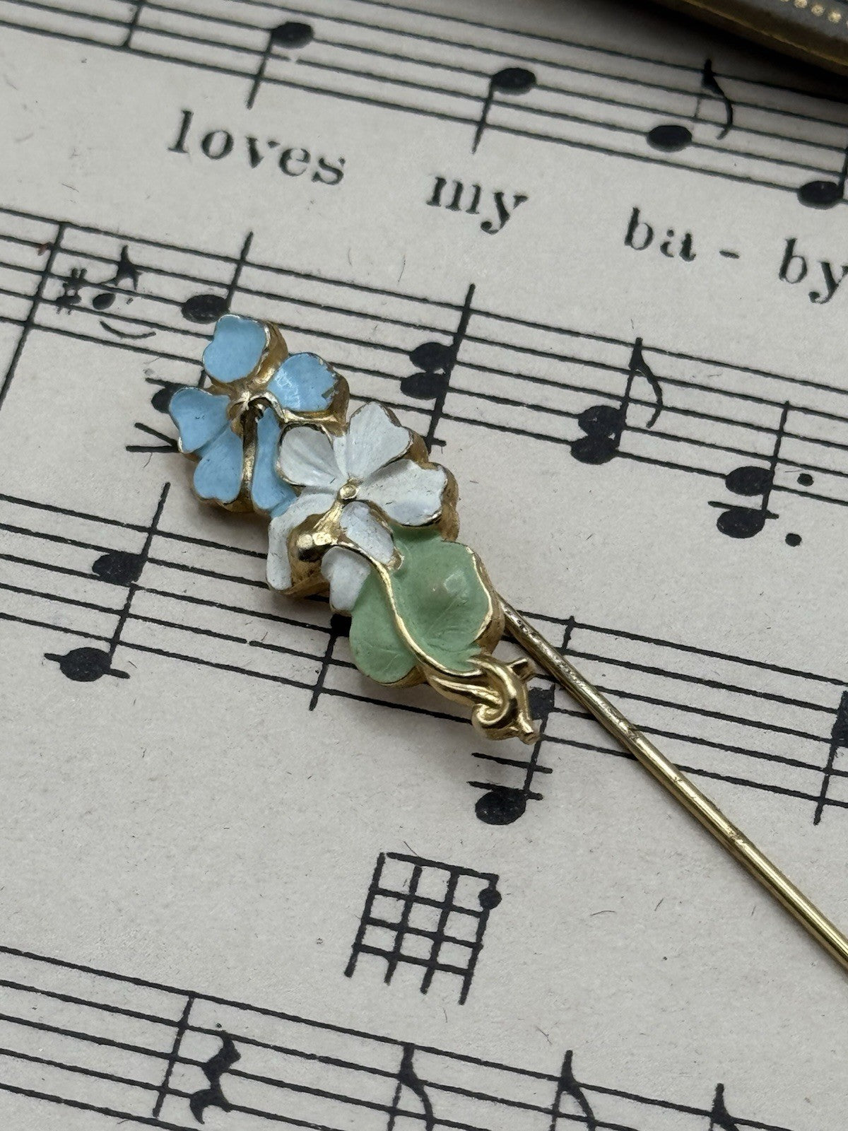 Vintage Goldtone Lapel Pin Enamel Floral Design
