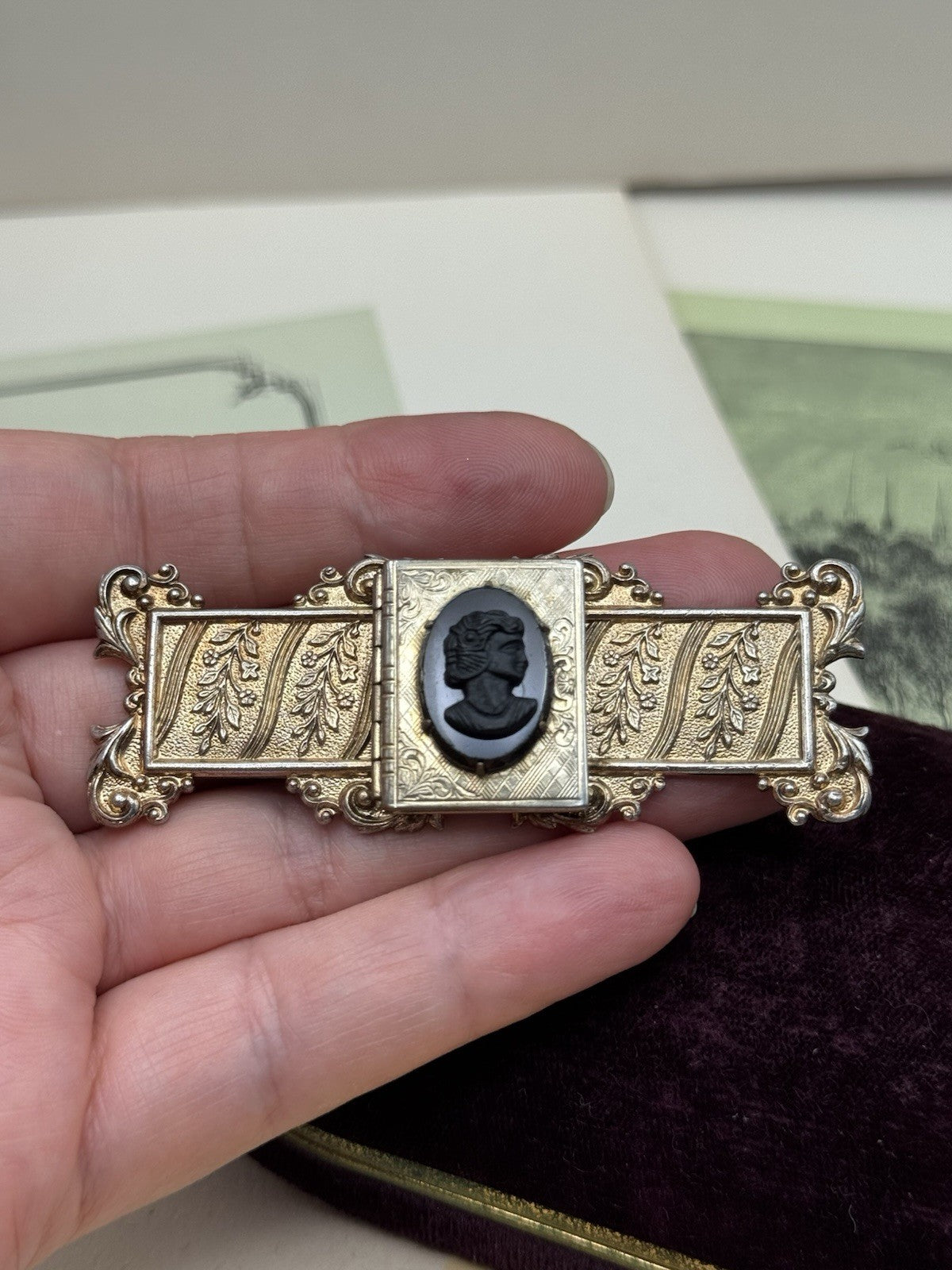 Antique Victorian Style Mourning Brooch Locket Black Glass Cameo Goldtone 3”