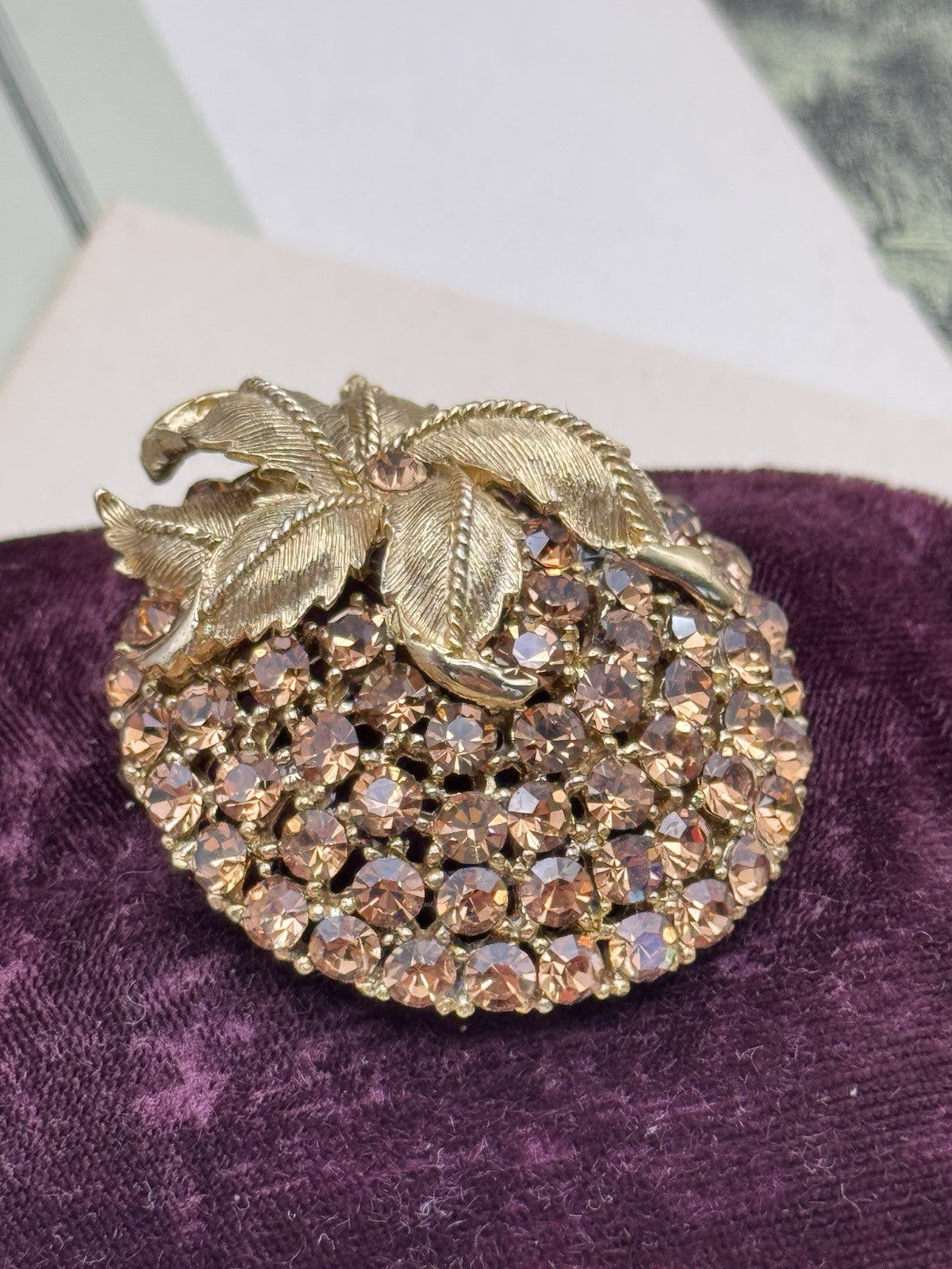 Vintage Goldtone & Rhinestone Leaf Brooch – 1.75” Round ESTATE FIND