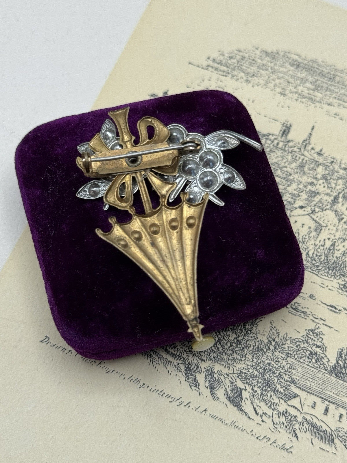 Vintage Rhinestone Umbrella Brooch – Gold Tone Floral Bouquet with Green Accents
