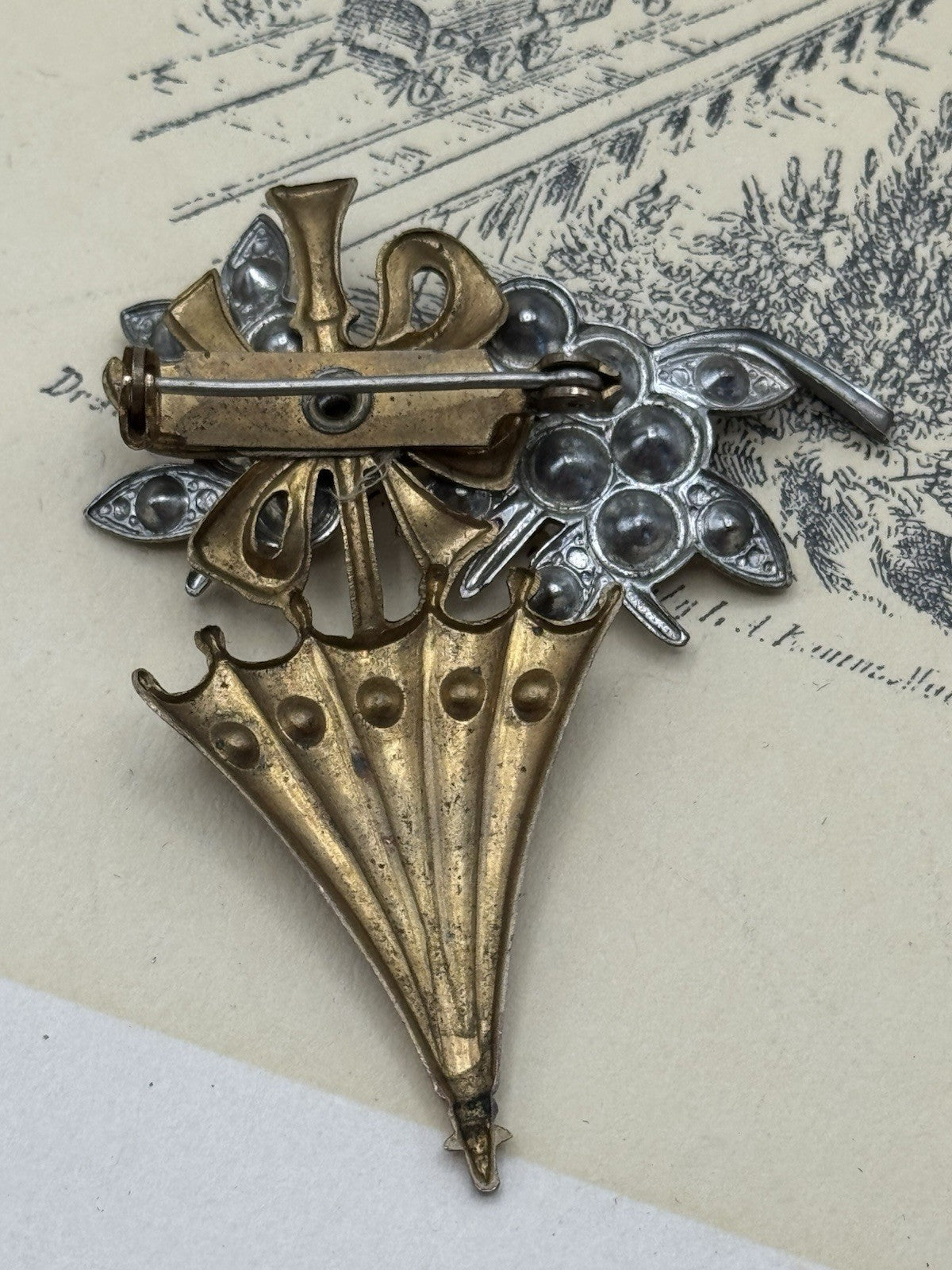 Vintage Rhinestone Umbrella Brooch – Gold Tone Floral Bouquet with Green Accents
