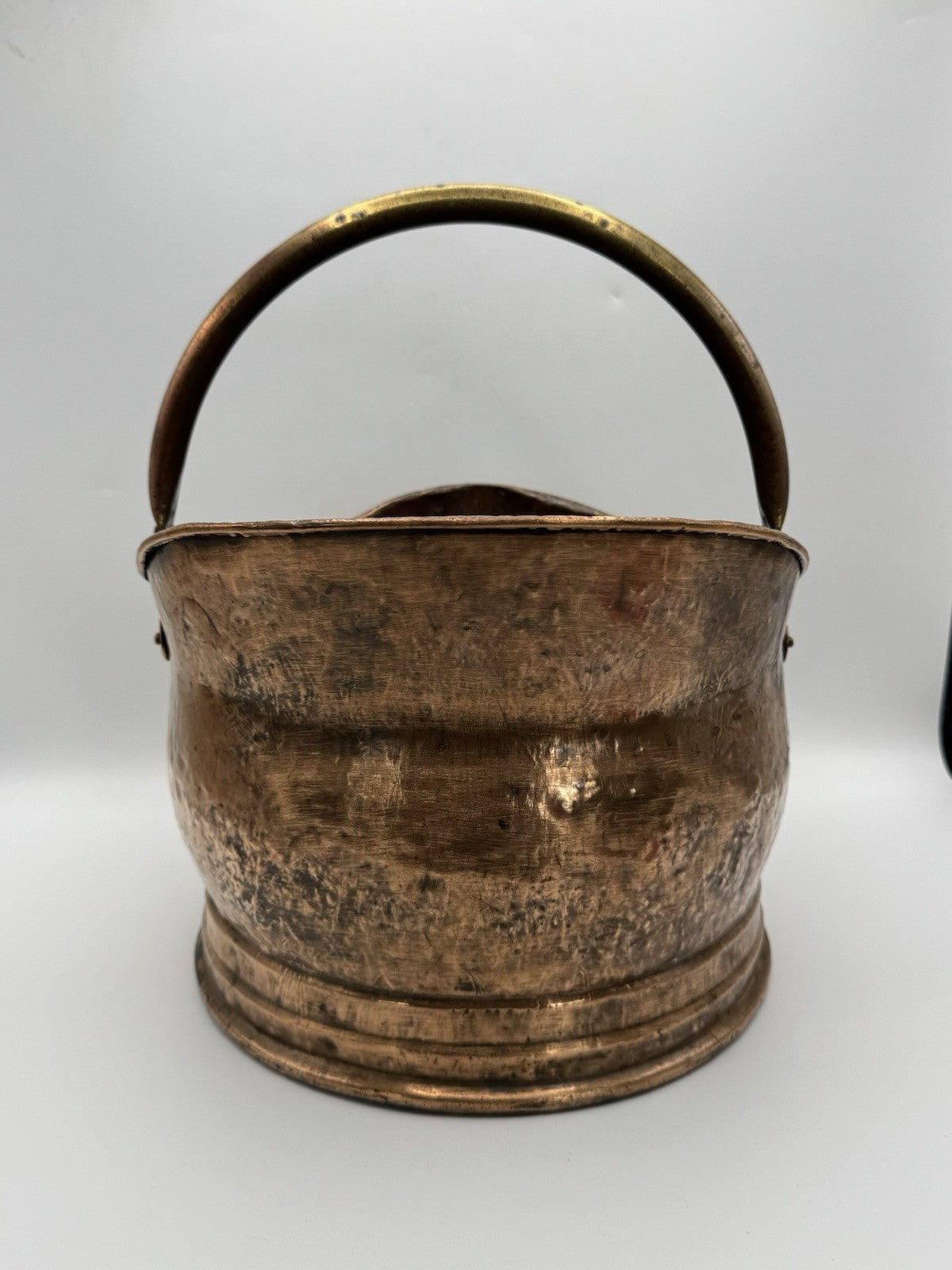 Antique English Copper Coal Scuttle Fireplace Log Bucket with Handle 15”