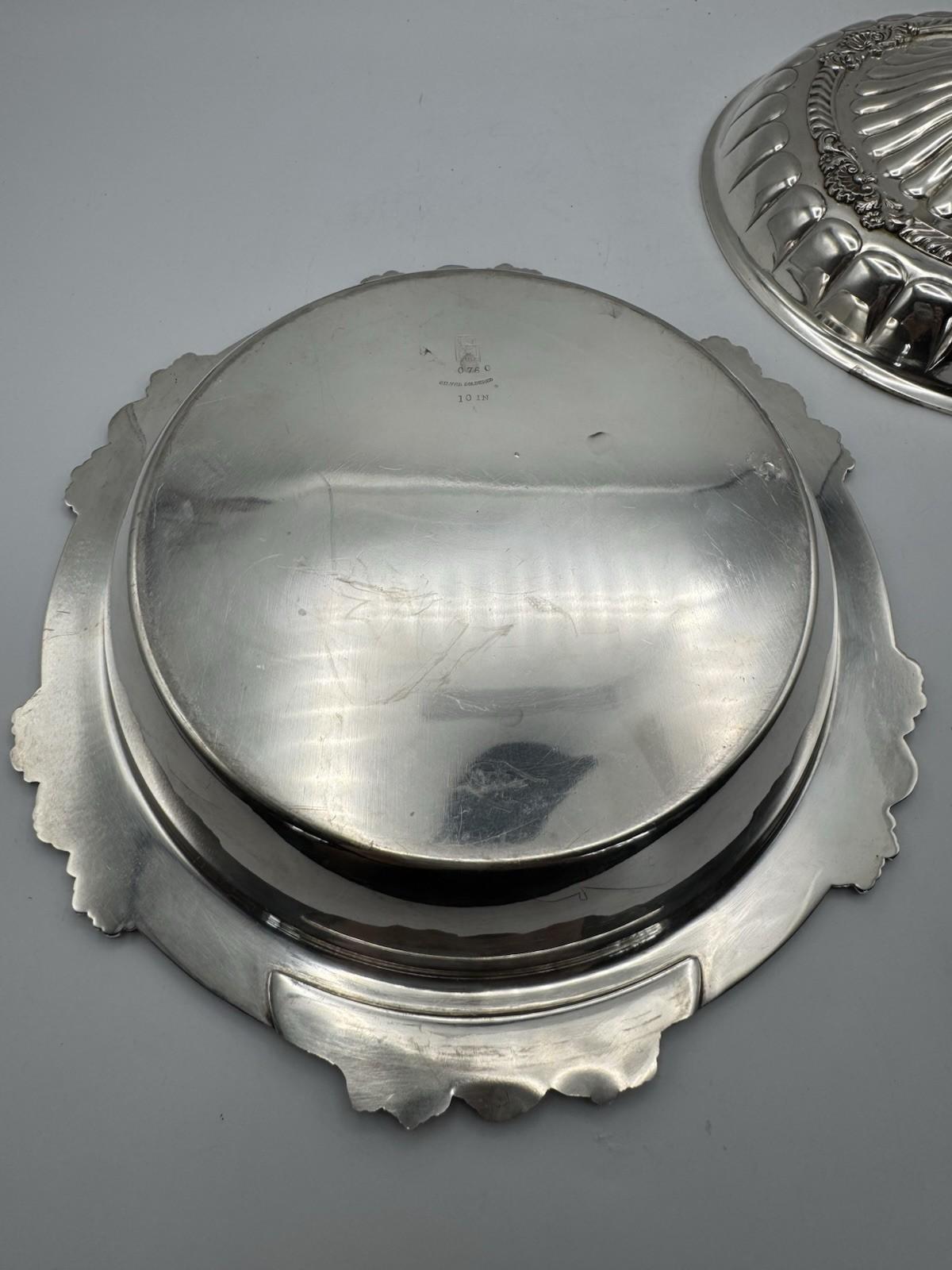 Antique Meriden Silver Soldered Covered Vegetable Dish 10” Eagle Mark