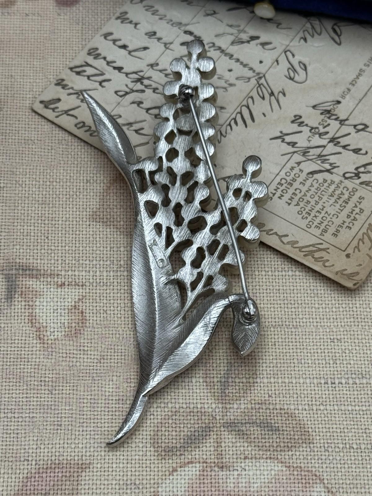 Vintage Crown Trifari Brooch Silver Tone Faux Pearl Leaf Spray 4”