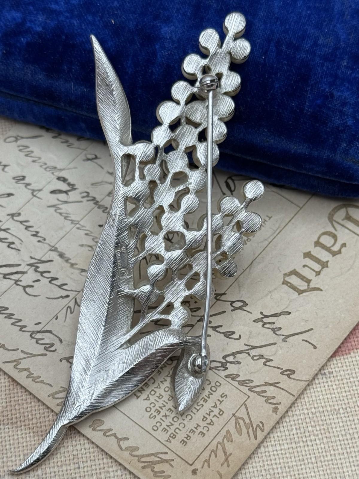 Vintage Crown Trifari Brooch Silver Tone Faux Pearl Leaf Spray 4”