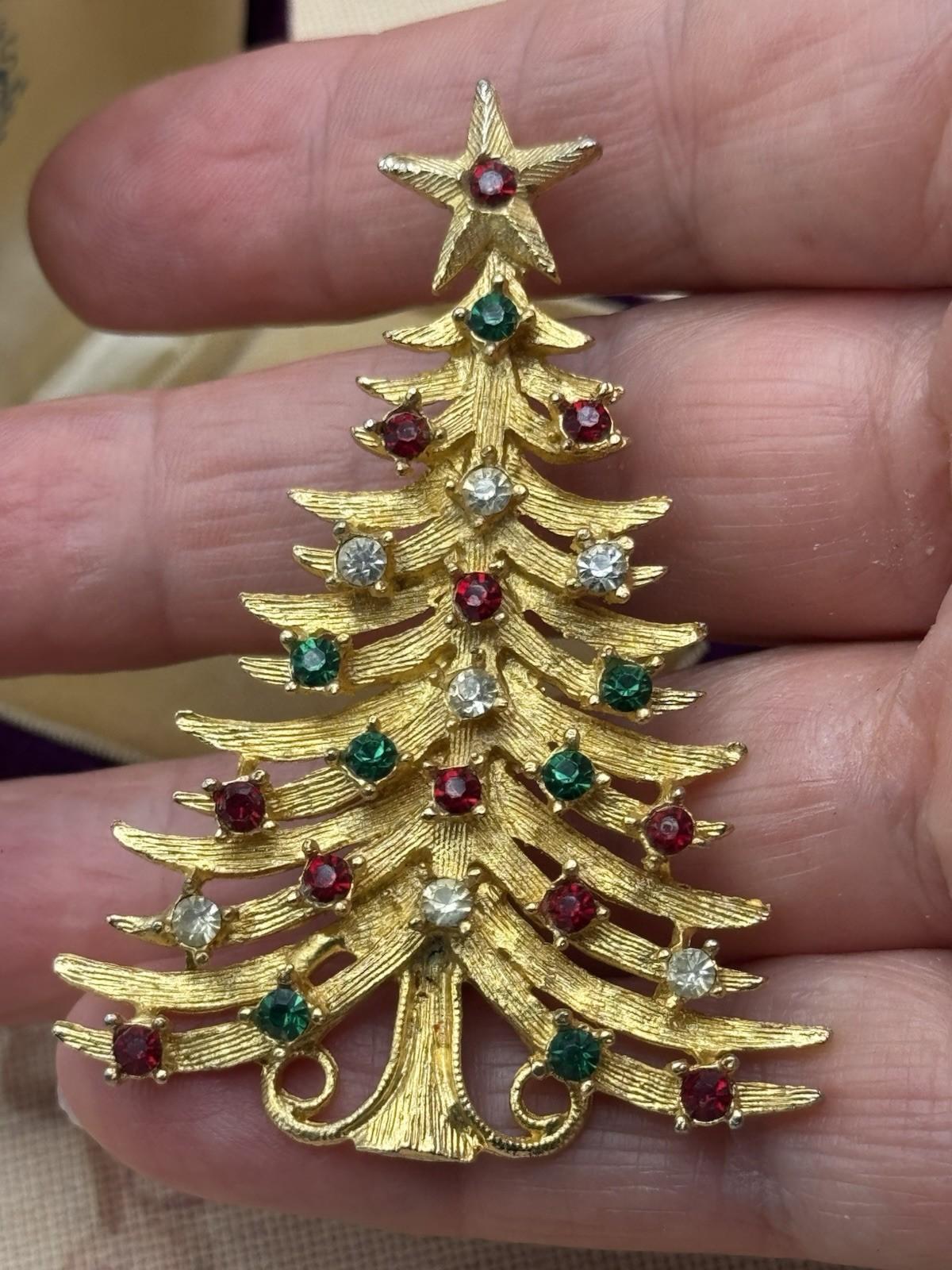 Christmas Tree Brooch SIGNED MYLU Vintage Rhinestone Holiday Pin 2.5” x 1.75”